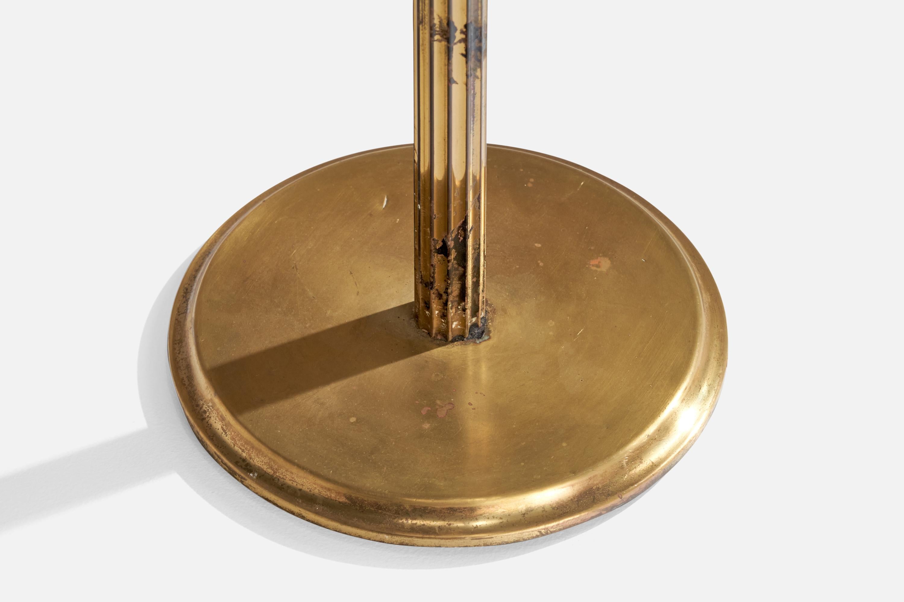 Dänische Designerin, Stehlampe, Messing, Rattan, Dänemark, 1930er Jahre im Angebot 3