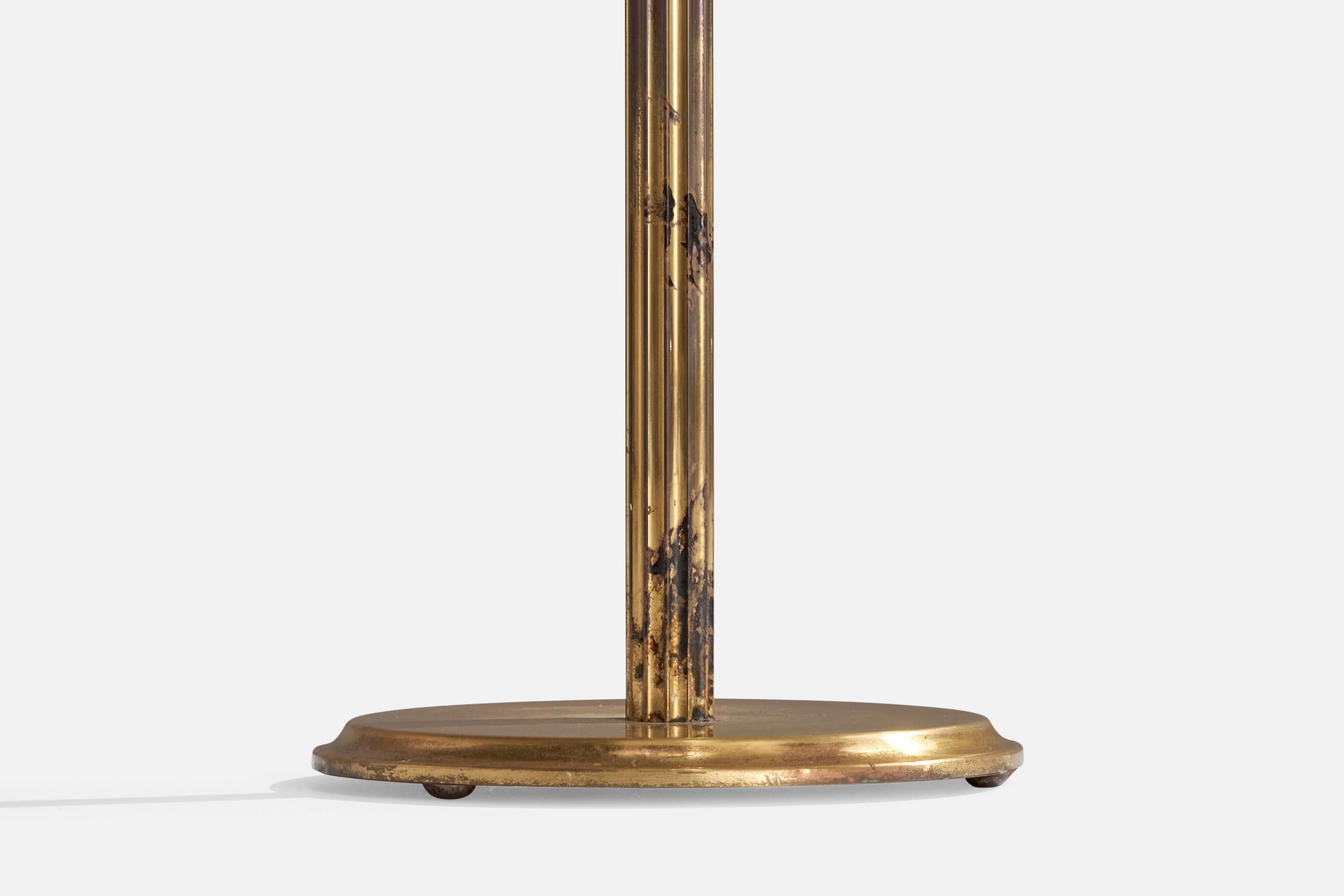 Dänische Designerin, Stehlampe, Messing, Rattan, Dänemark, 1930er Jahre im Angebot 4