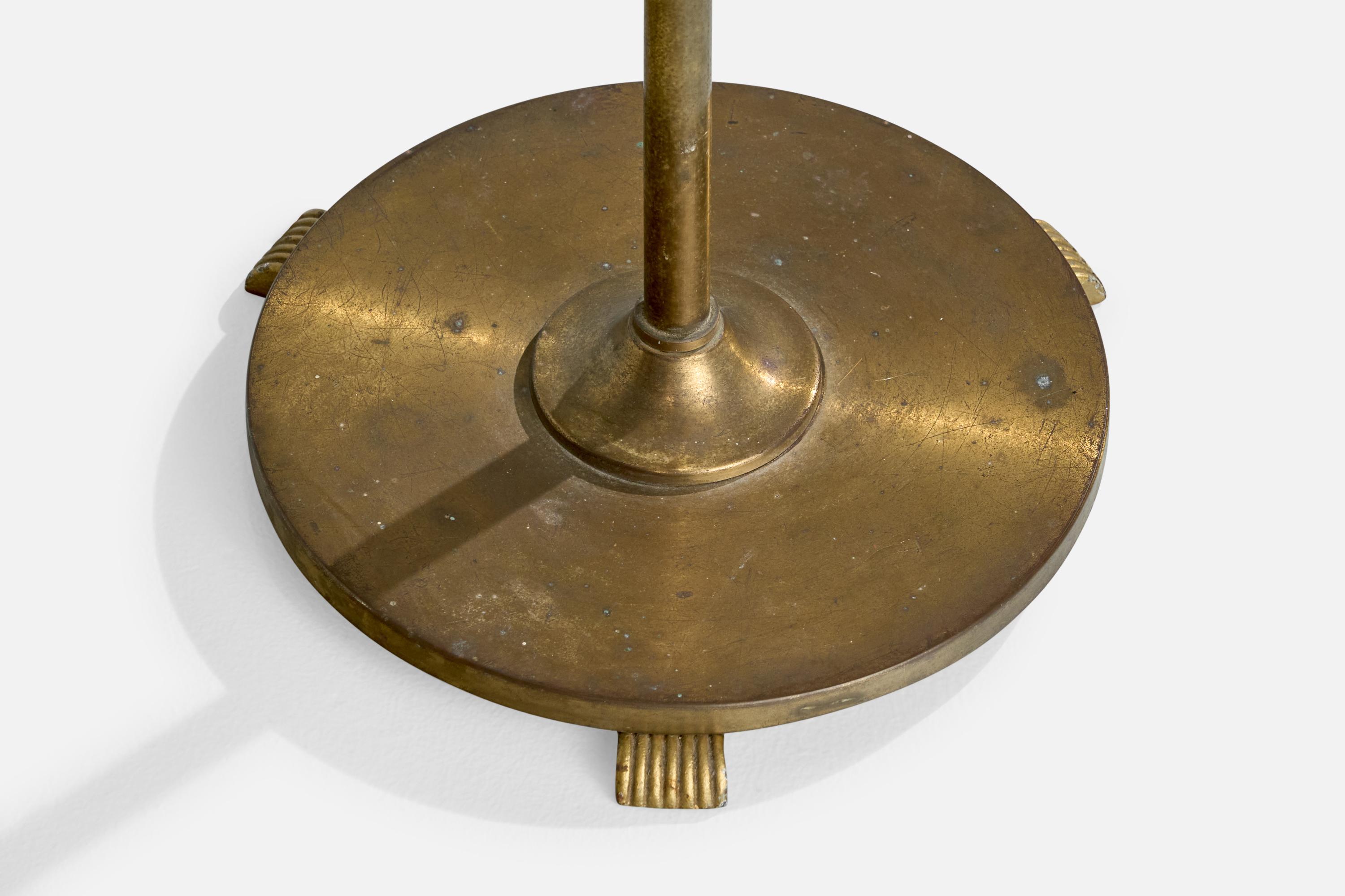 Designer danois, lampadaire, laiton, rotin, Danemark, années 1940 en vente 1