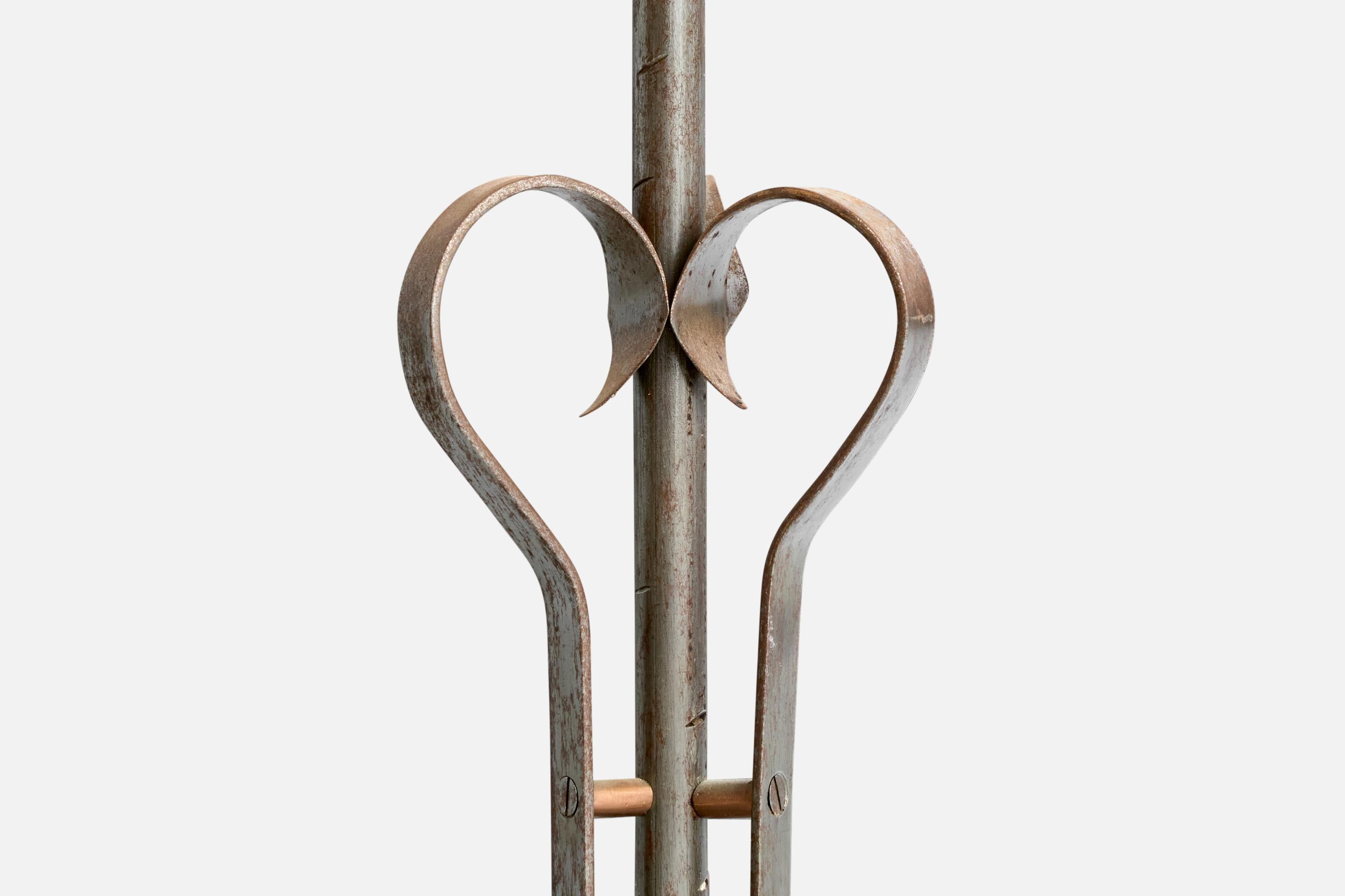 Designer danois, lampadaire, métal, rotin, Danemark, années 1930 en vente 3