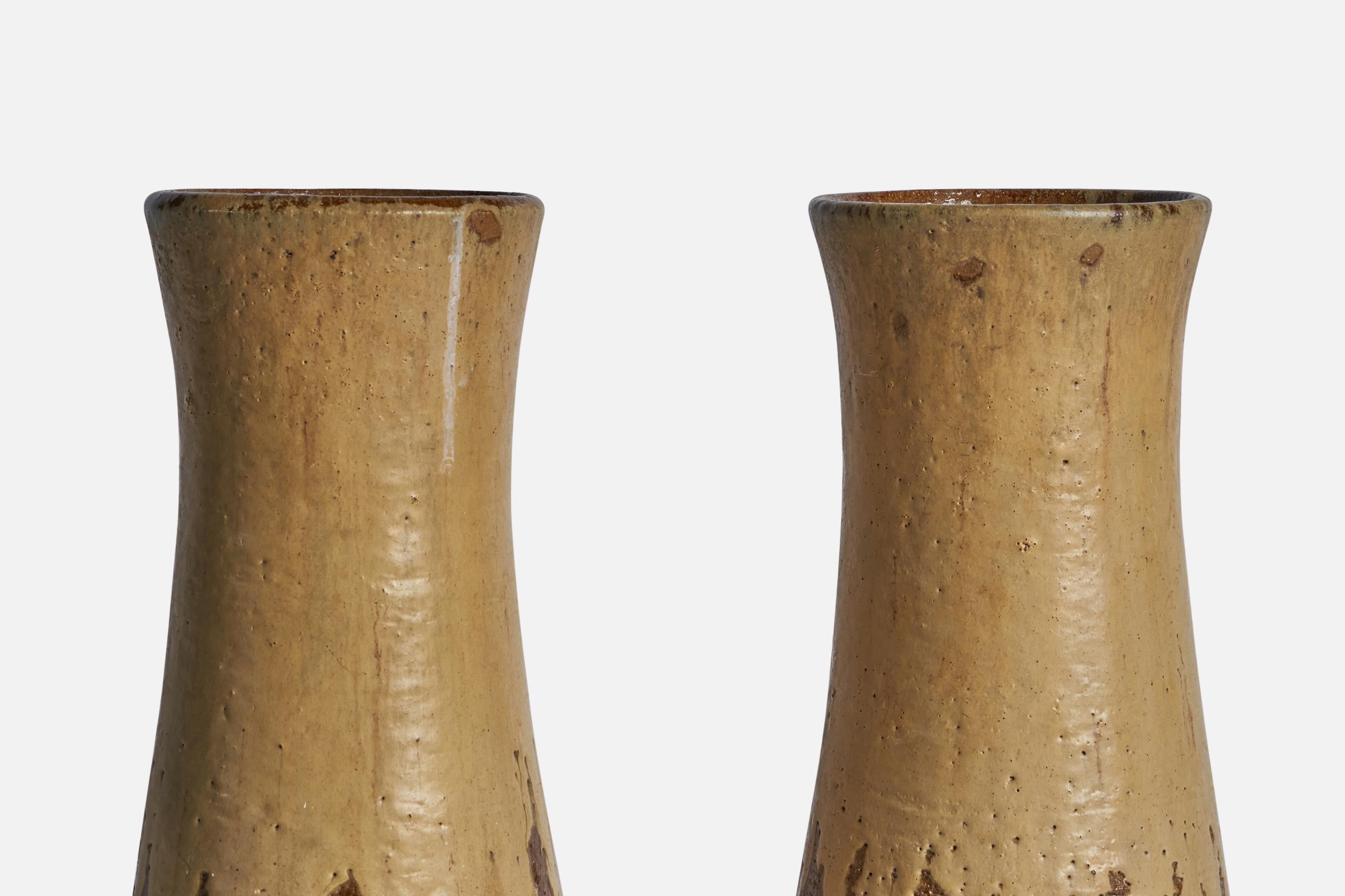 Danish Designer, Floor Vases, Stoneware, Denmark, 1973 In Good Condition For Sale In High Point, NC