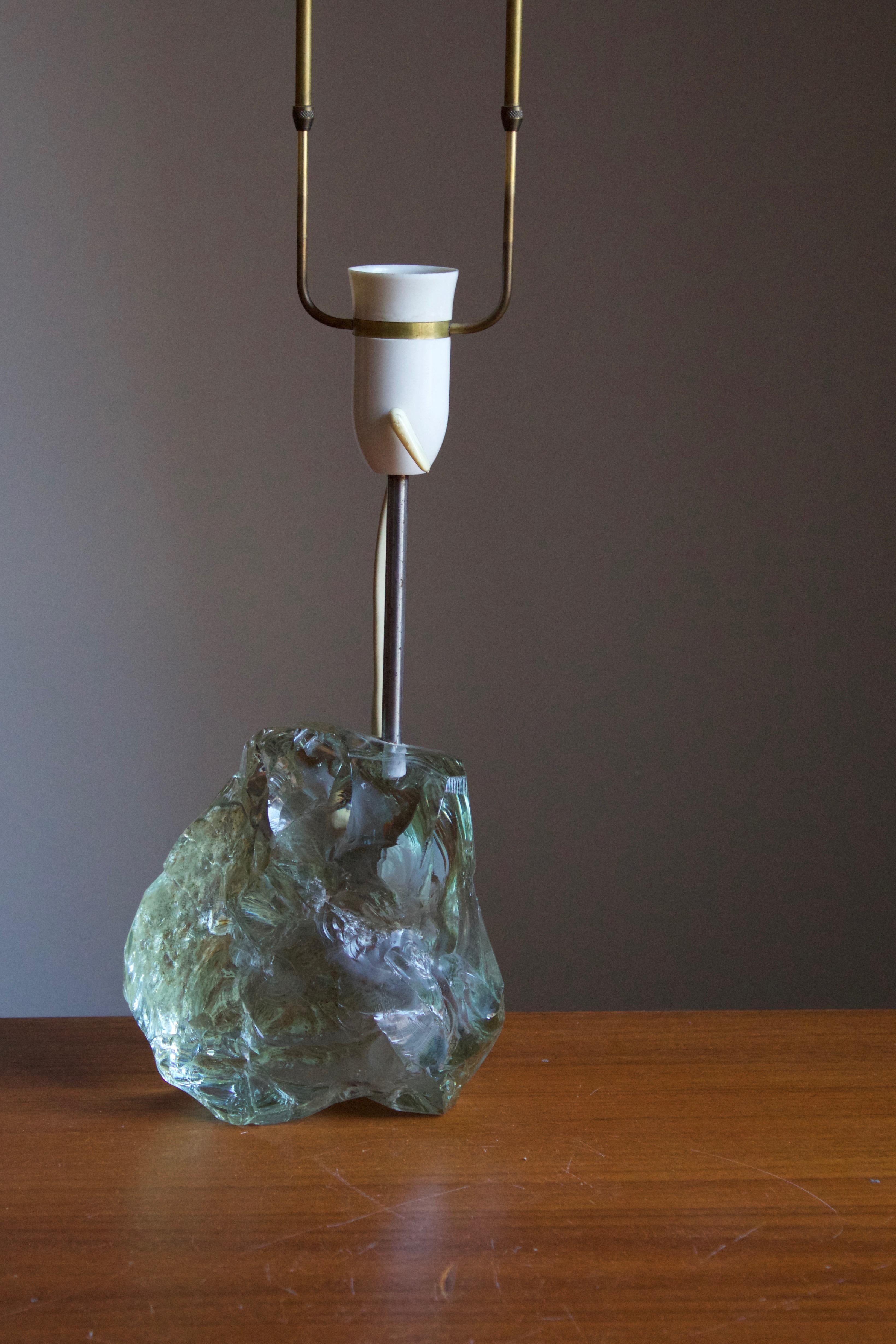 Danish Designer, Freeform Table Lamp, Metal, Green Glass, Denmark, 1960s In Good Condition In High Point, NC