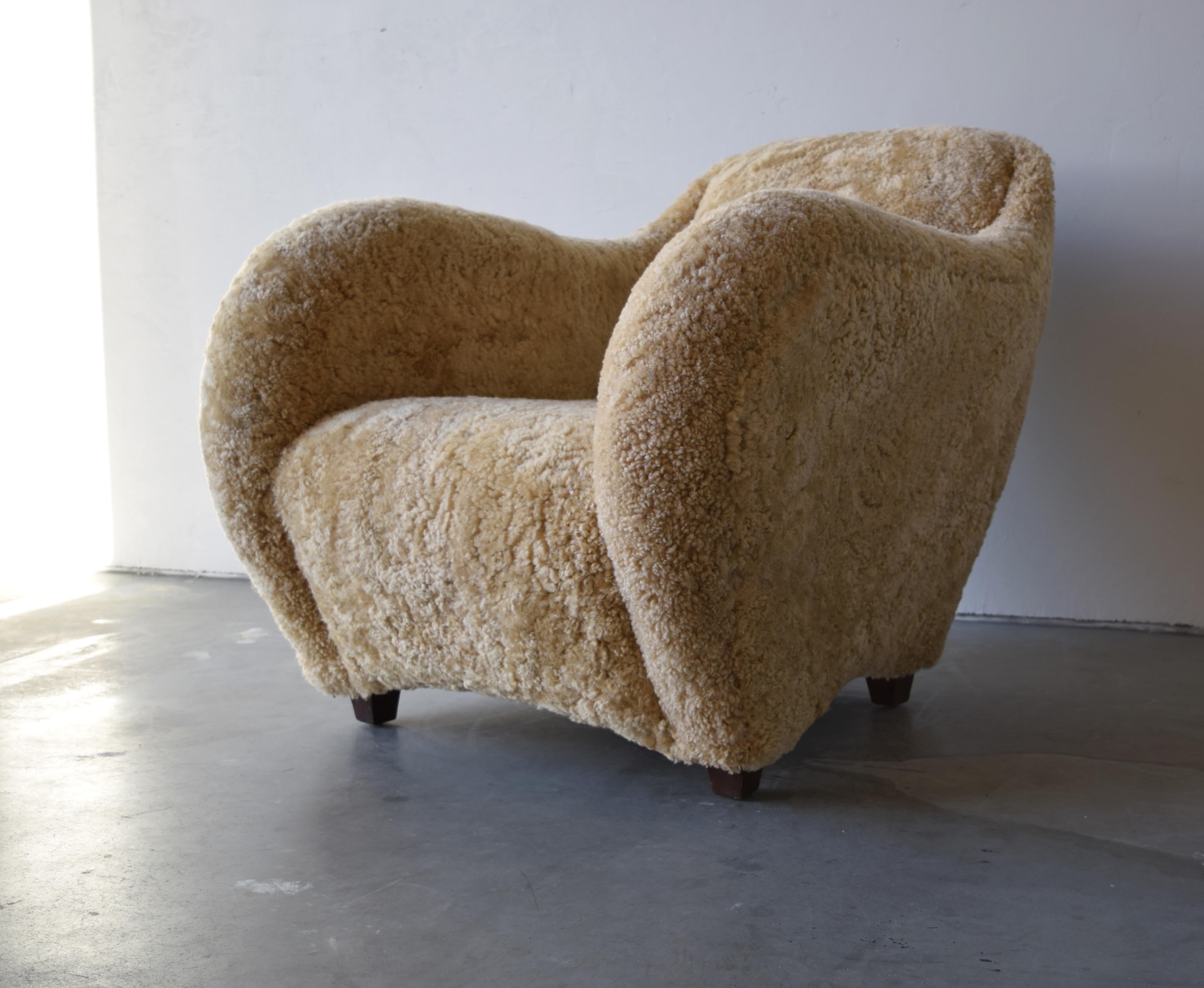 Danish Designer, Large Organic Lounge Chair, Sheepskin, Wood, Denmark, 1940s 4