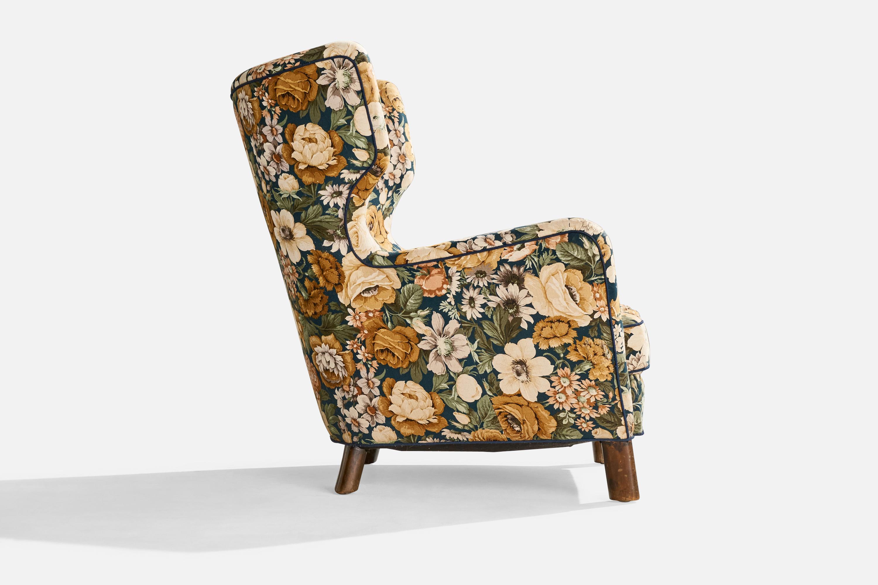 Mid-20th Century Danish Designer, Lounge Chair, Fabric, Wood, Denmark, 1940s For Sale