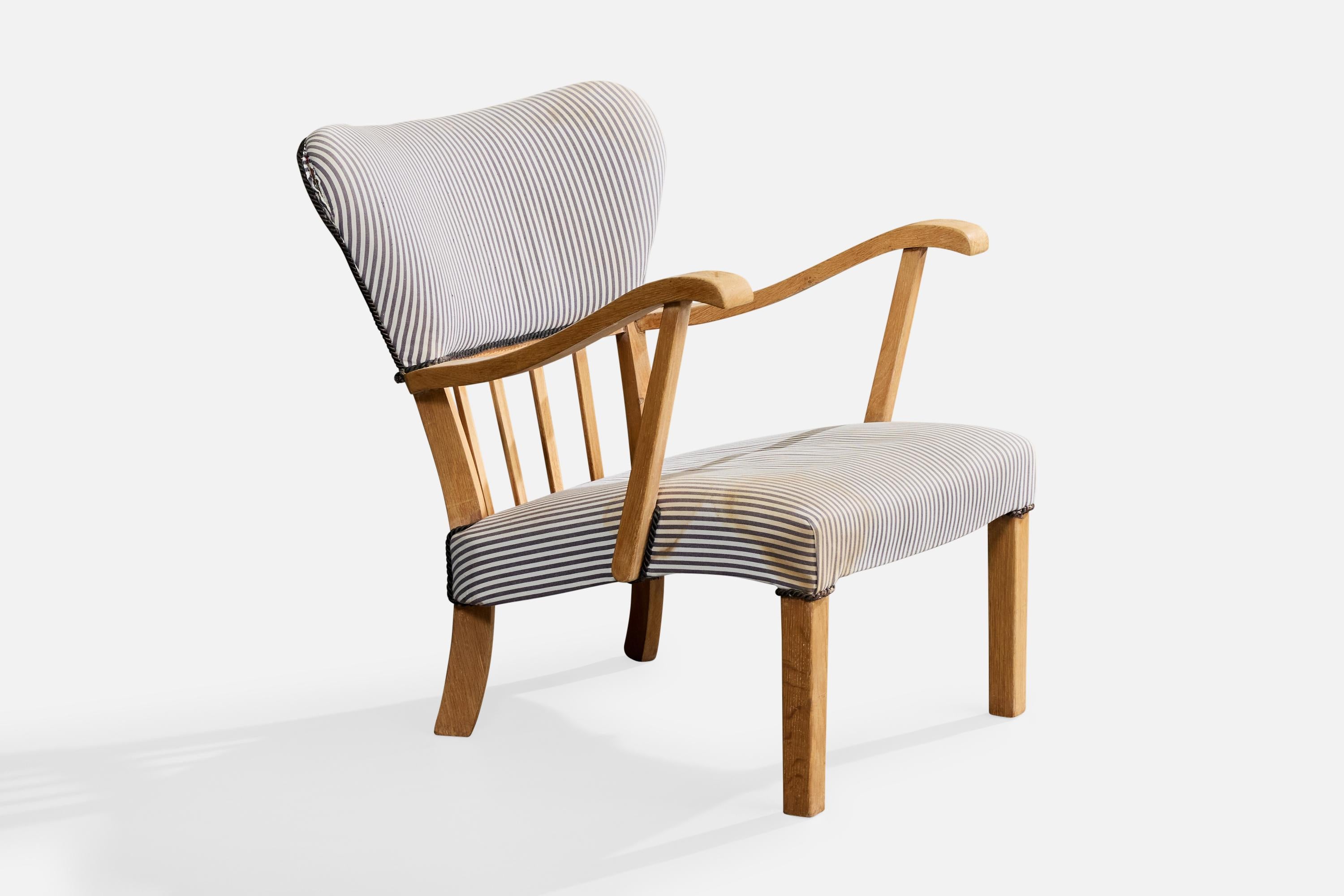 Dänischer Designer, Loungesessel, Eiche, Stoff, Dänemark, 1940er Jahre (Skandinavische Moderne) im Angebot