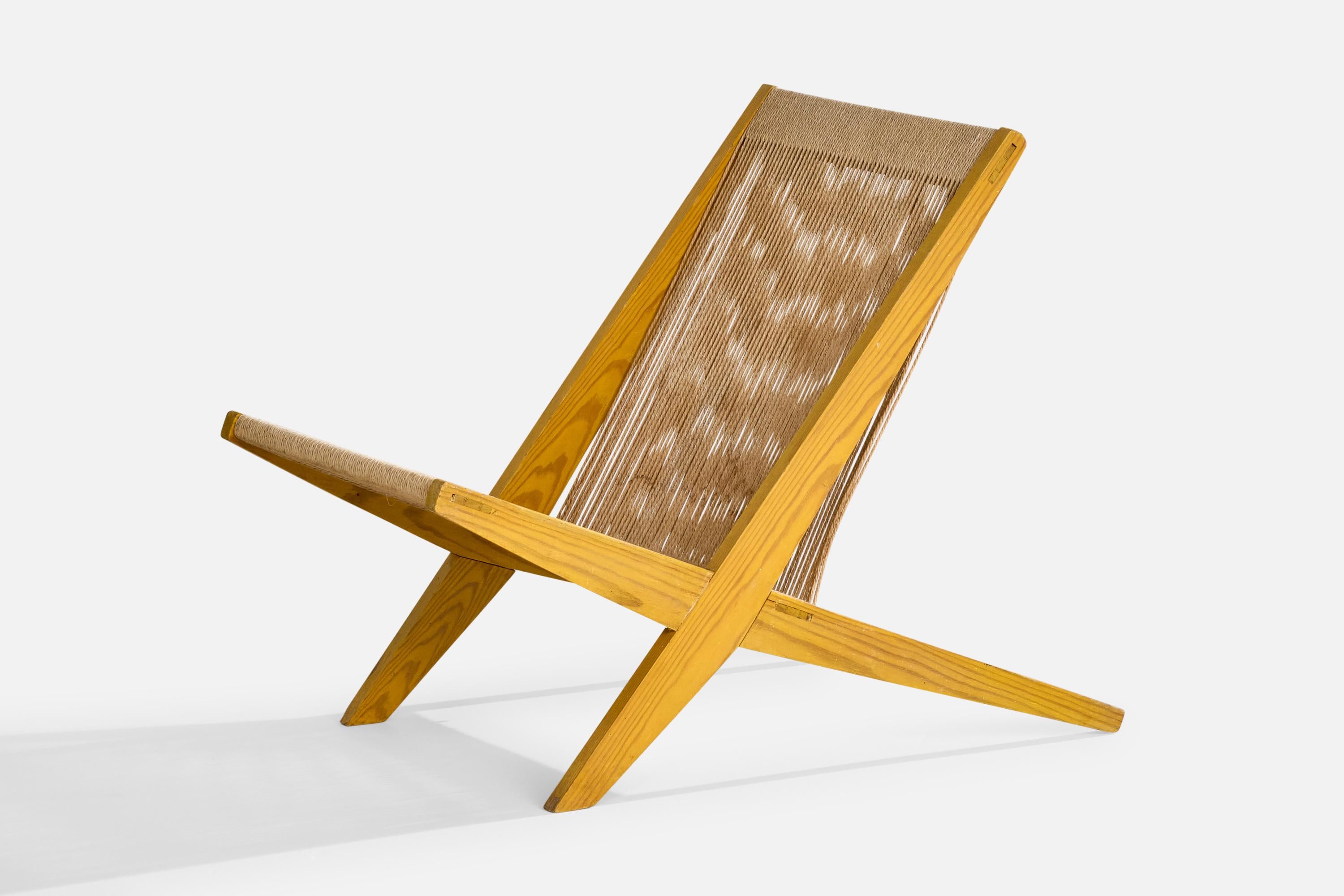 Dänischer Designer, Loungesessel, Kiefernholz, Papierkordel, Dänemark, 1960er Jahre im Zustand „Gut“ im Angebot in High Point, NC