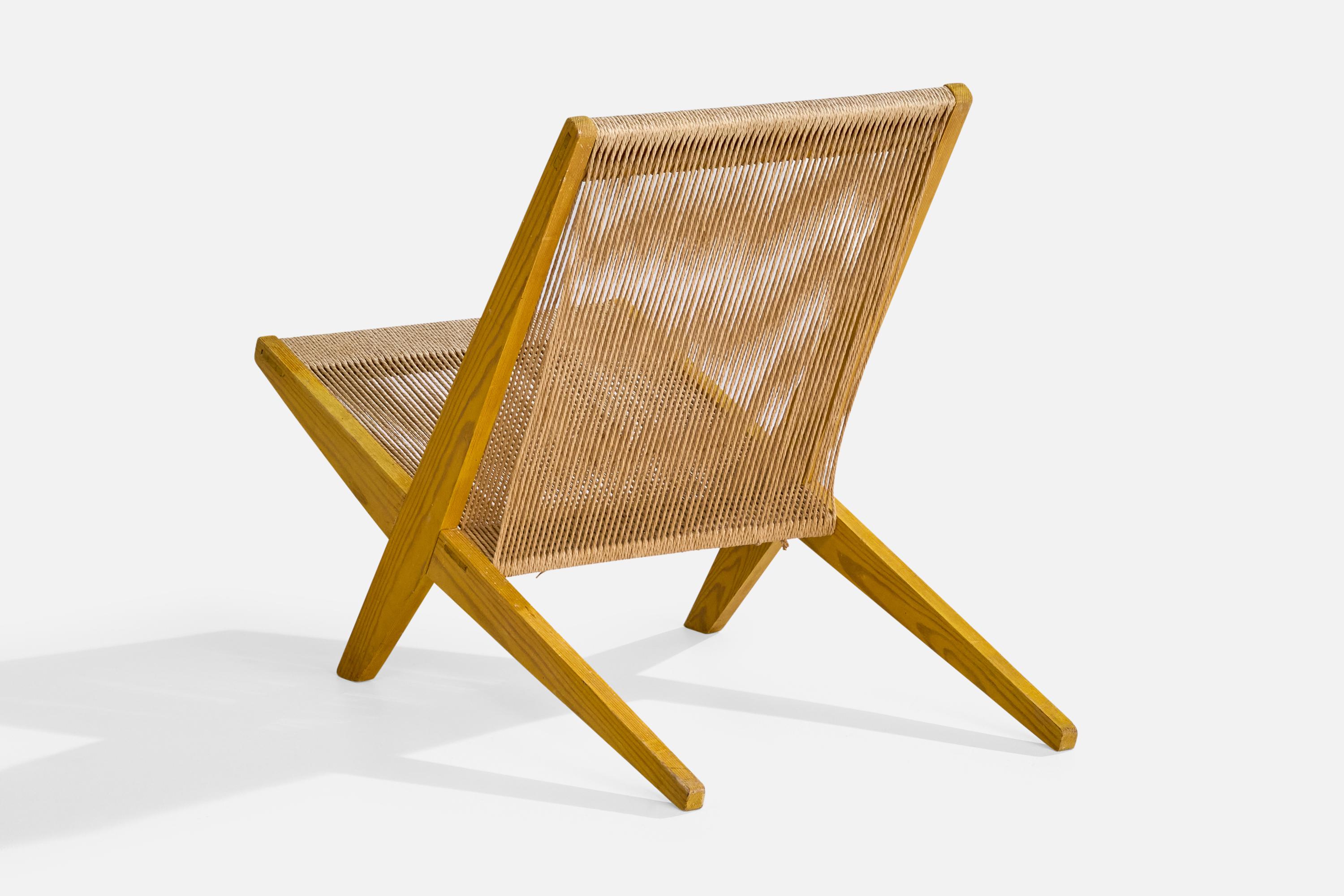 Dänischer Designer, Loungesessel, Kiefernholz, Papierkordel, Dänemark, 1960er Jahre (Mitte des 20. Jahrhunderts) im Angebot