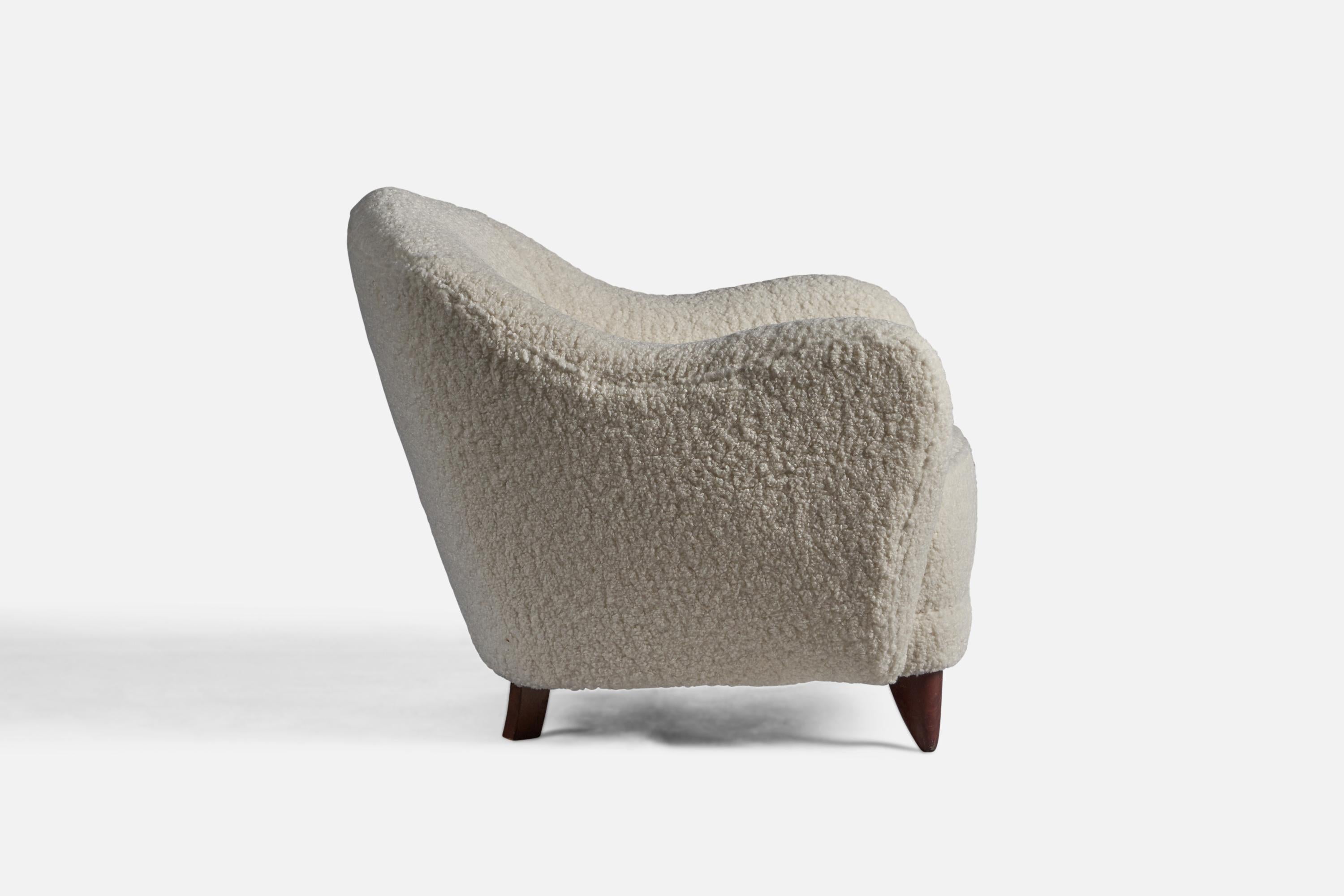 Scandinavian Modern Danish Designer, Lounge Chair, Wood, Bouclé Fabric, Denmark, 1940s For Sale