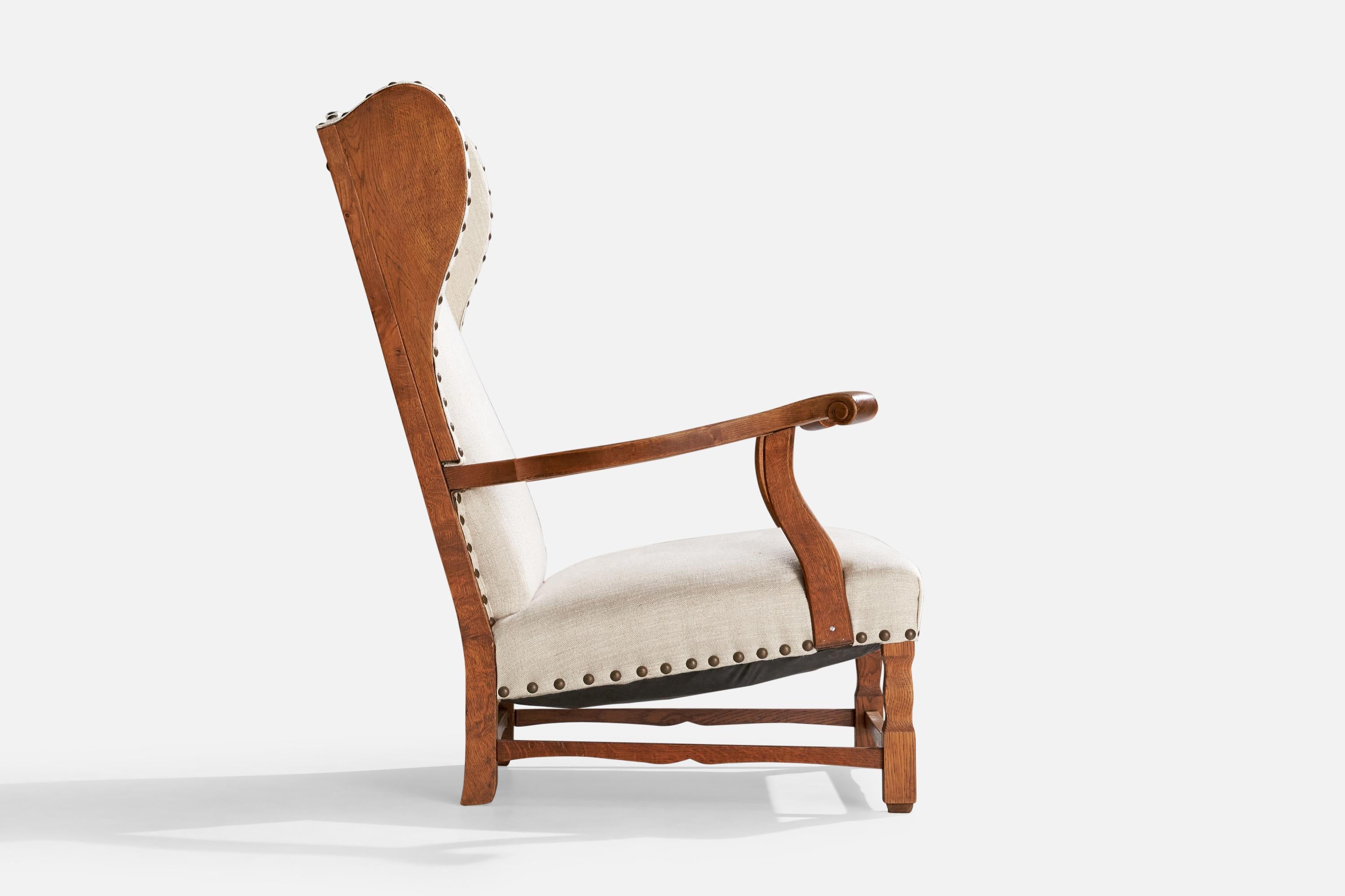 Dänische Designerin, Loungesessel, Eiche, Stoff, Messing, Dänemark, 1920er Jahre im Angebot 1
