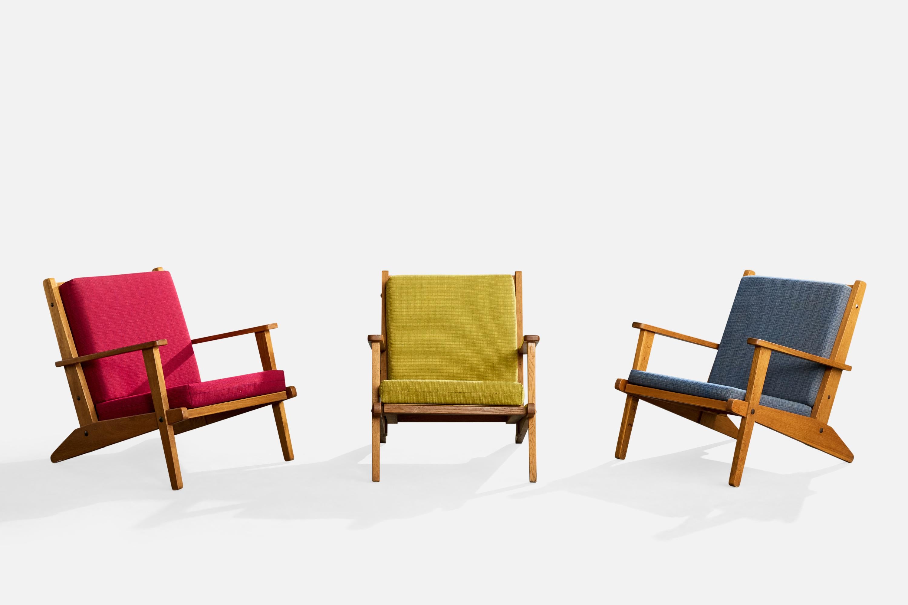 Danish Designer, Lounge Chairs, Pine, Fabric, Denmark, 1960s Moderno de mediados de siglo en venta