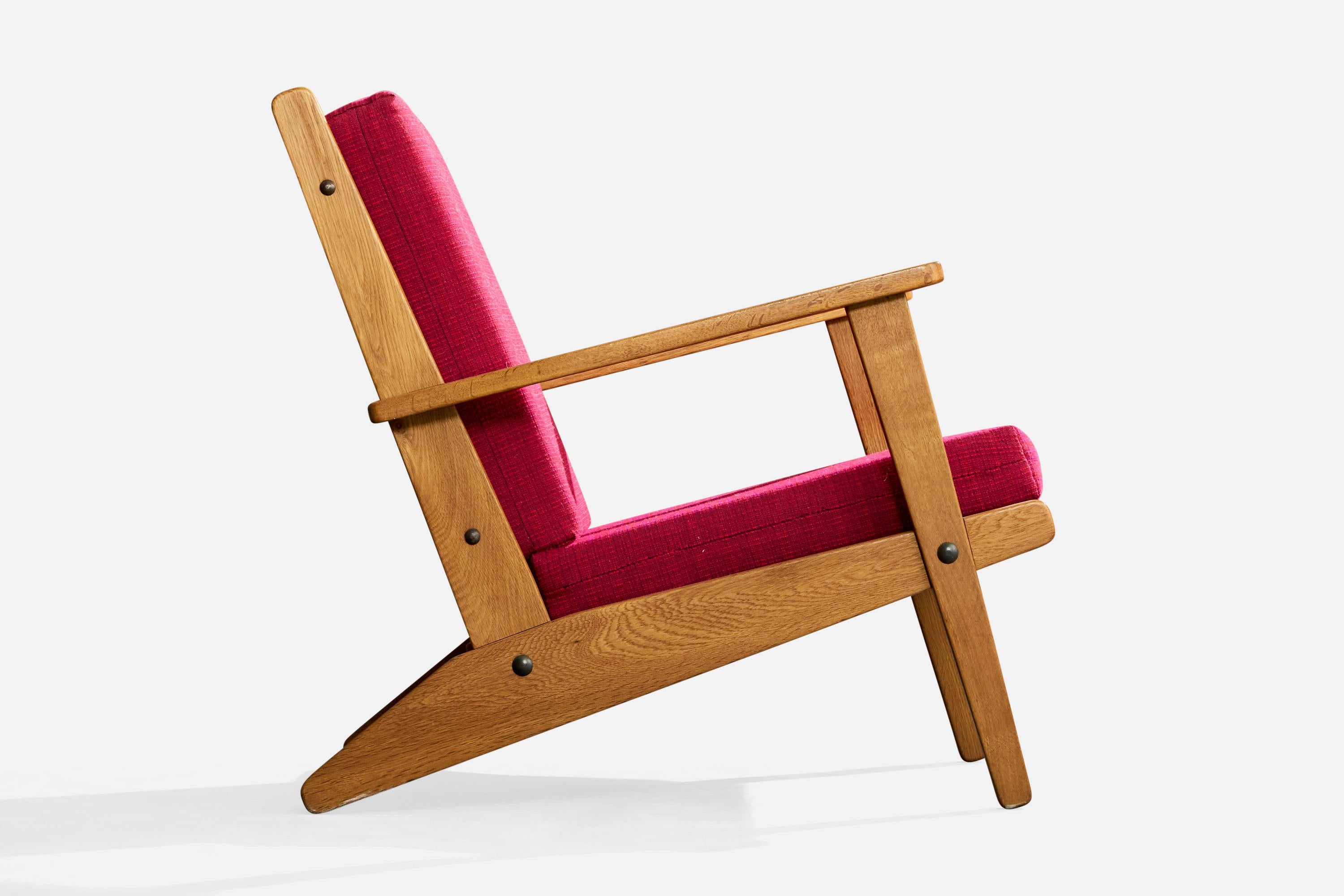 Danish Designer, Lounge Chairs, Pine, Fabric, Denmark, 1960s mediados del siglo XX en venta