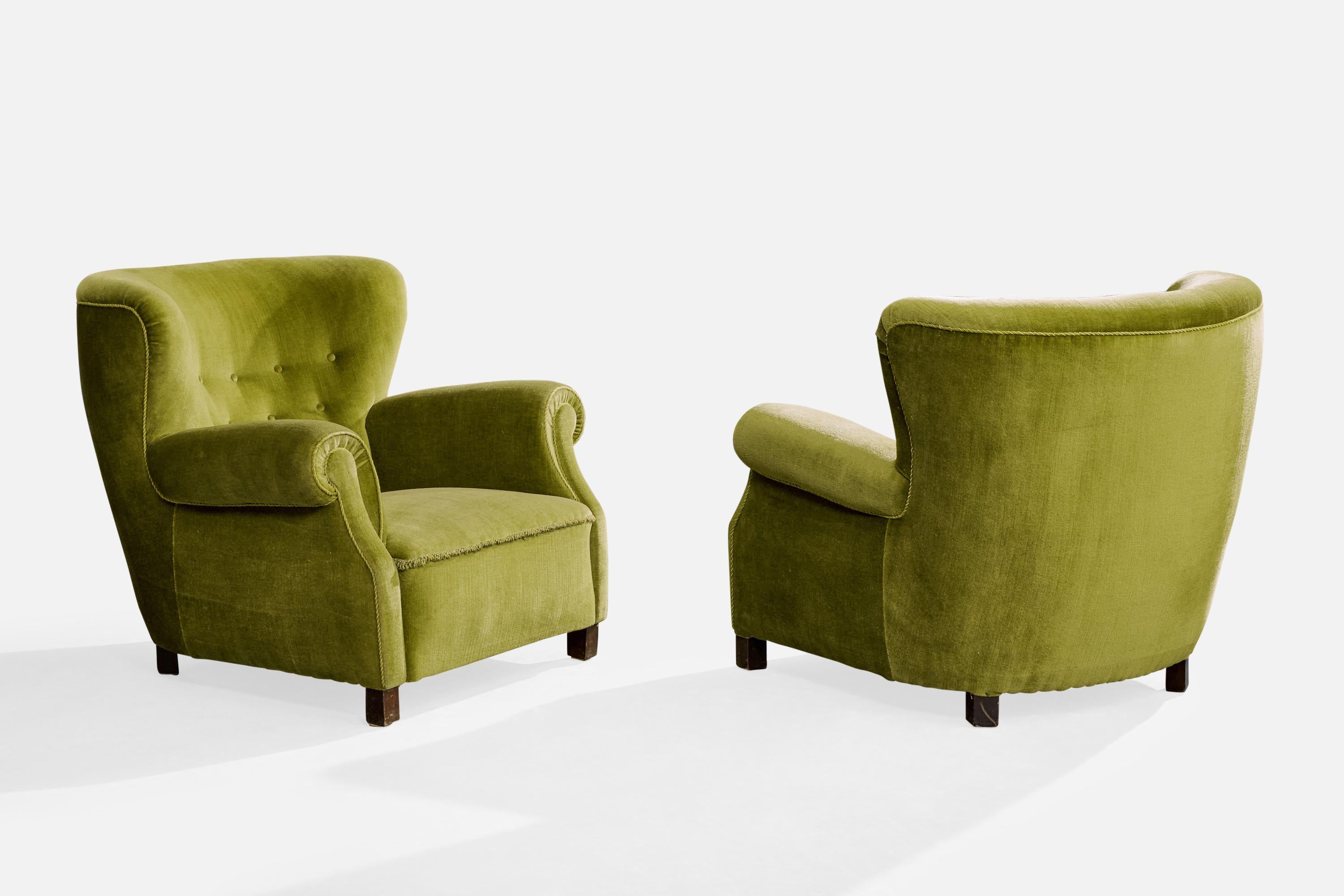 Scandinave moderne Designer danois, chaises longues, Wood, velours, Danemark, années 1940 en vente