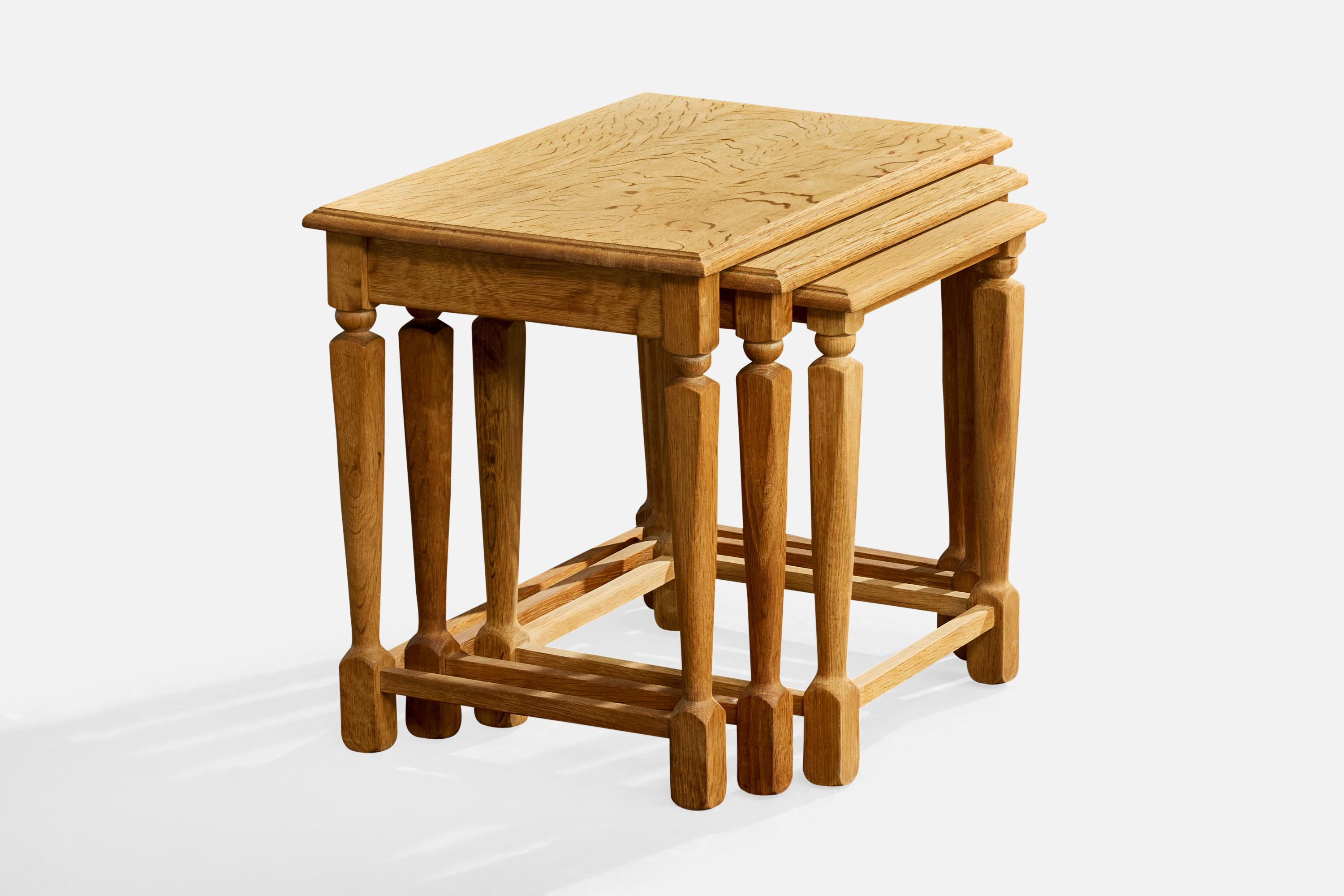 Mid-Century Modern Danish Designer, Nesting Tables, Oak, Denmark, 1960s For Sale