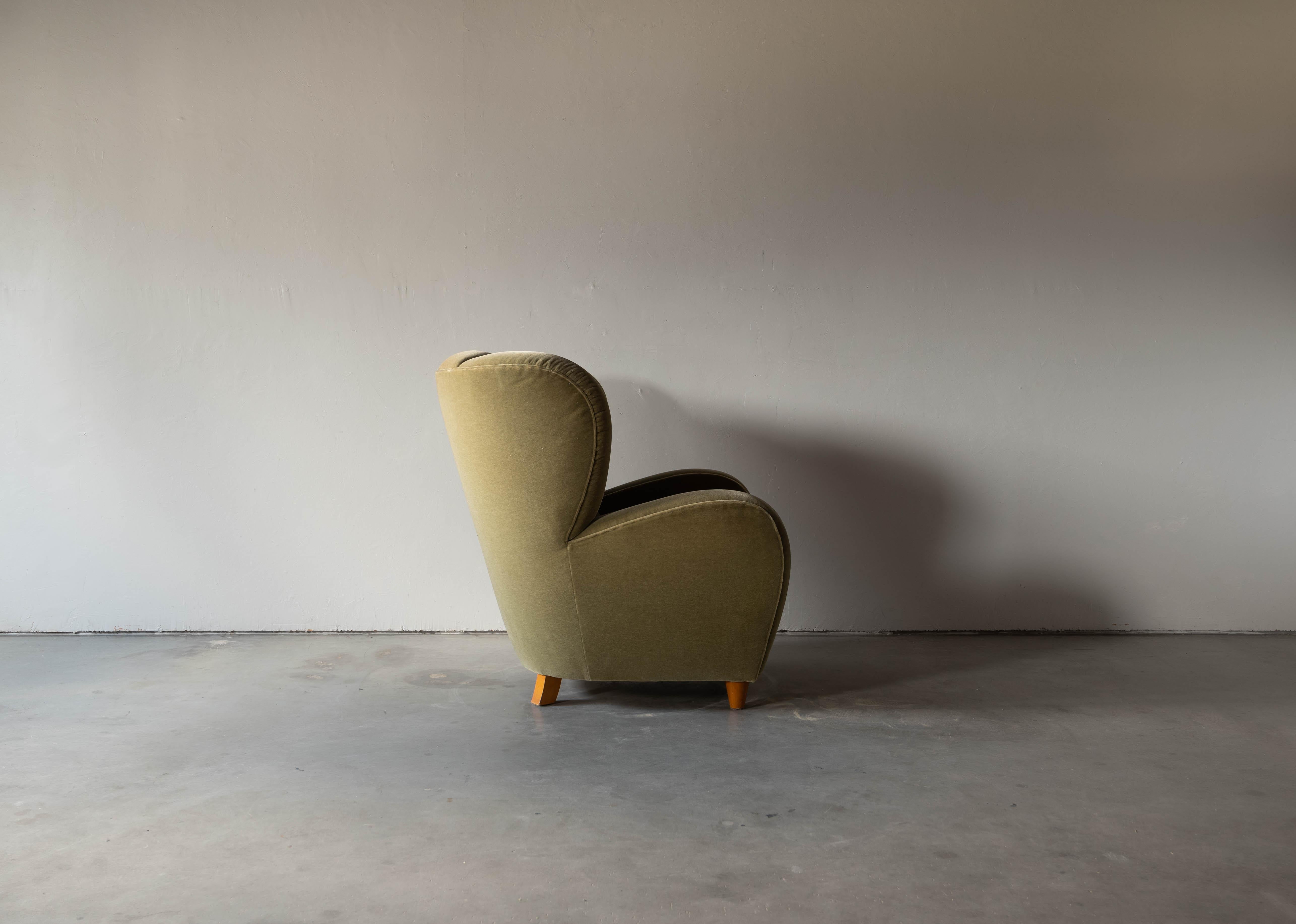 Danish Designer, Organic Lounge Chair, Velvet, Wood, Denmark, 1940s 1