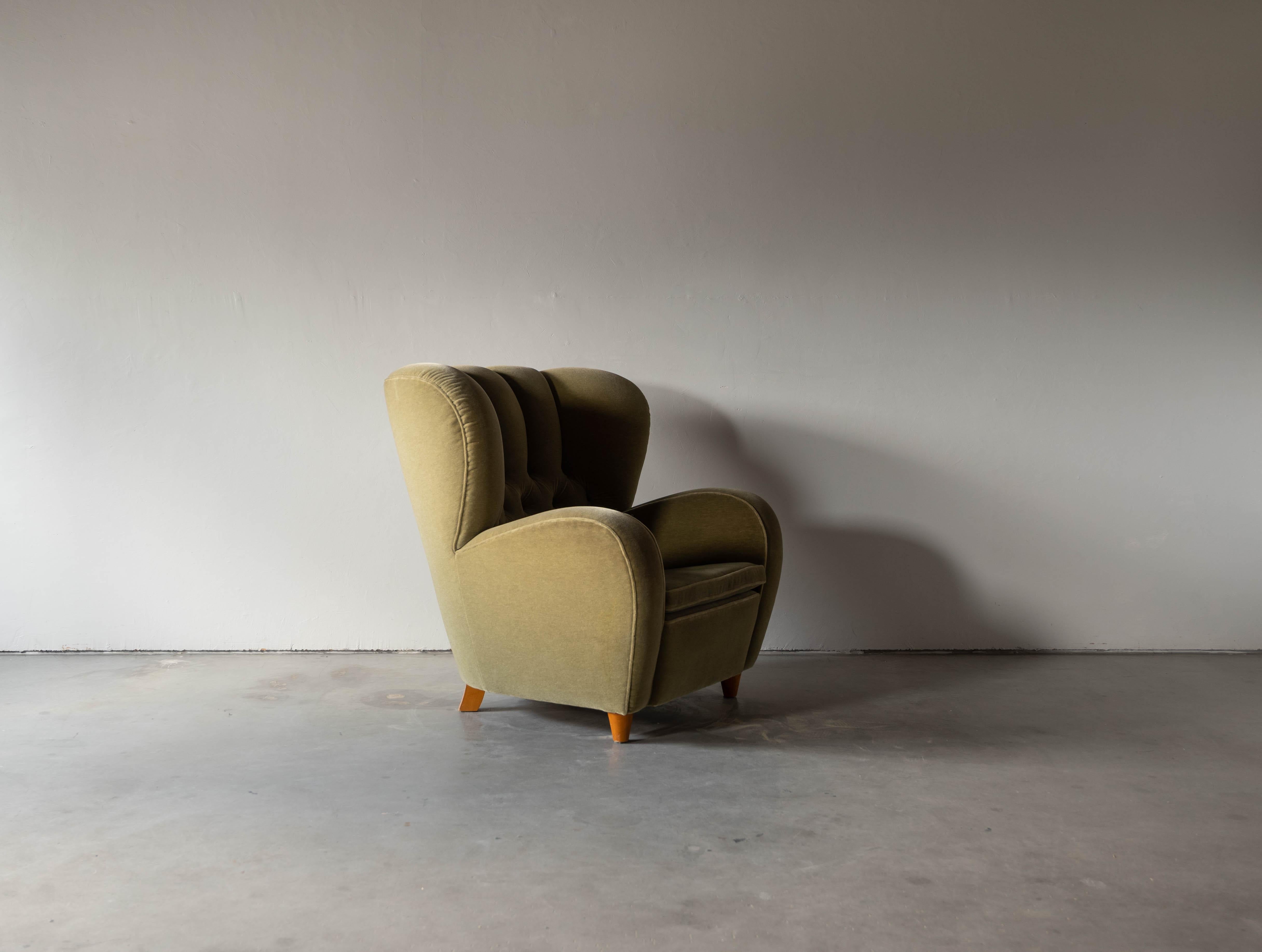 Danish Designer, Organic Lounge Chair, Velvet, Wood, Denmark, 1940s 2