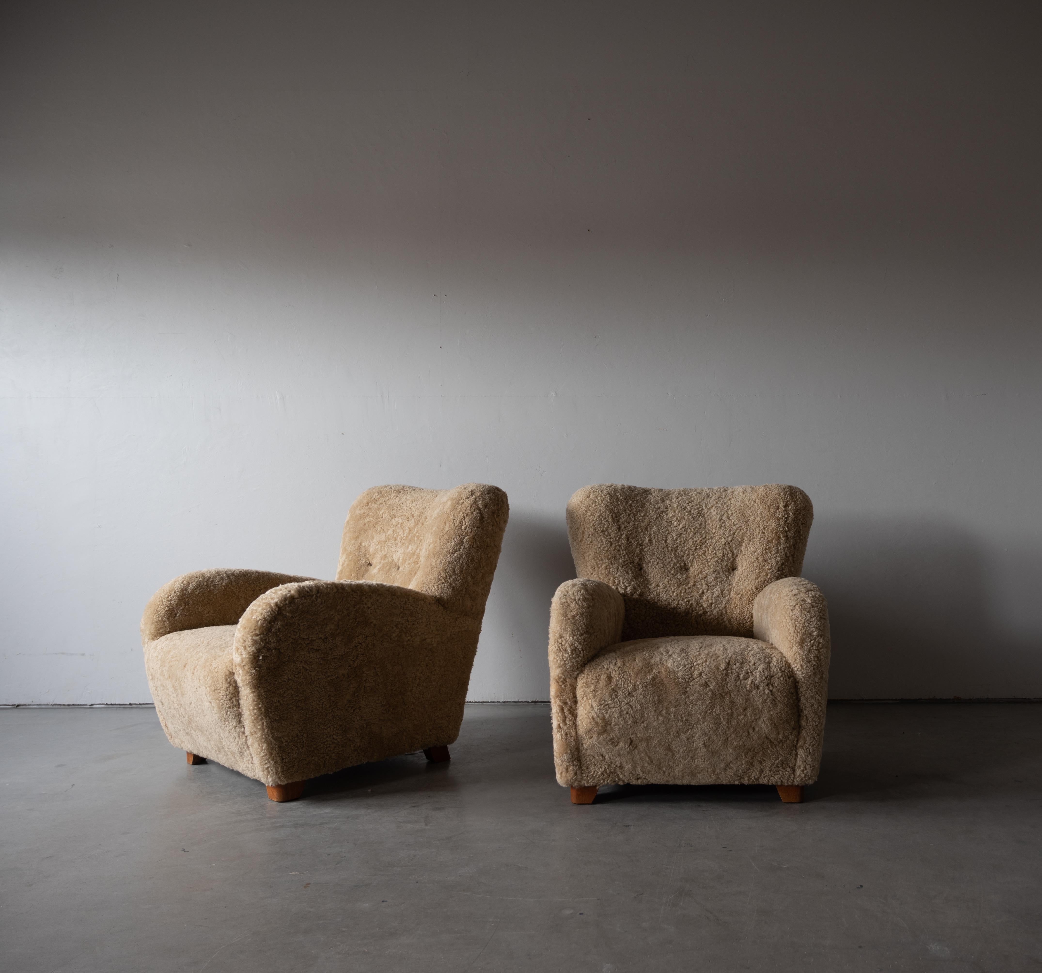 Danish Designer, Organic Lounge Chairs, Sheepskin, Wood, Denmark, 1940s 1