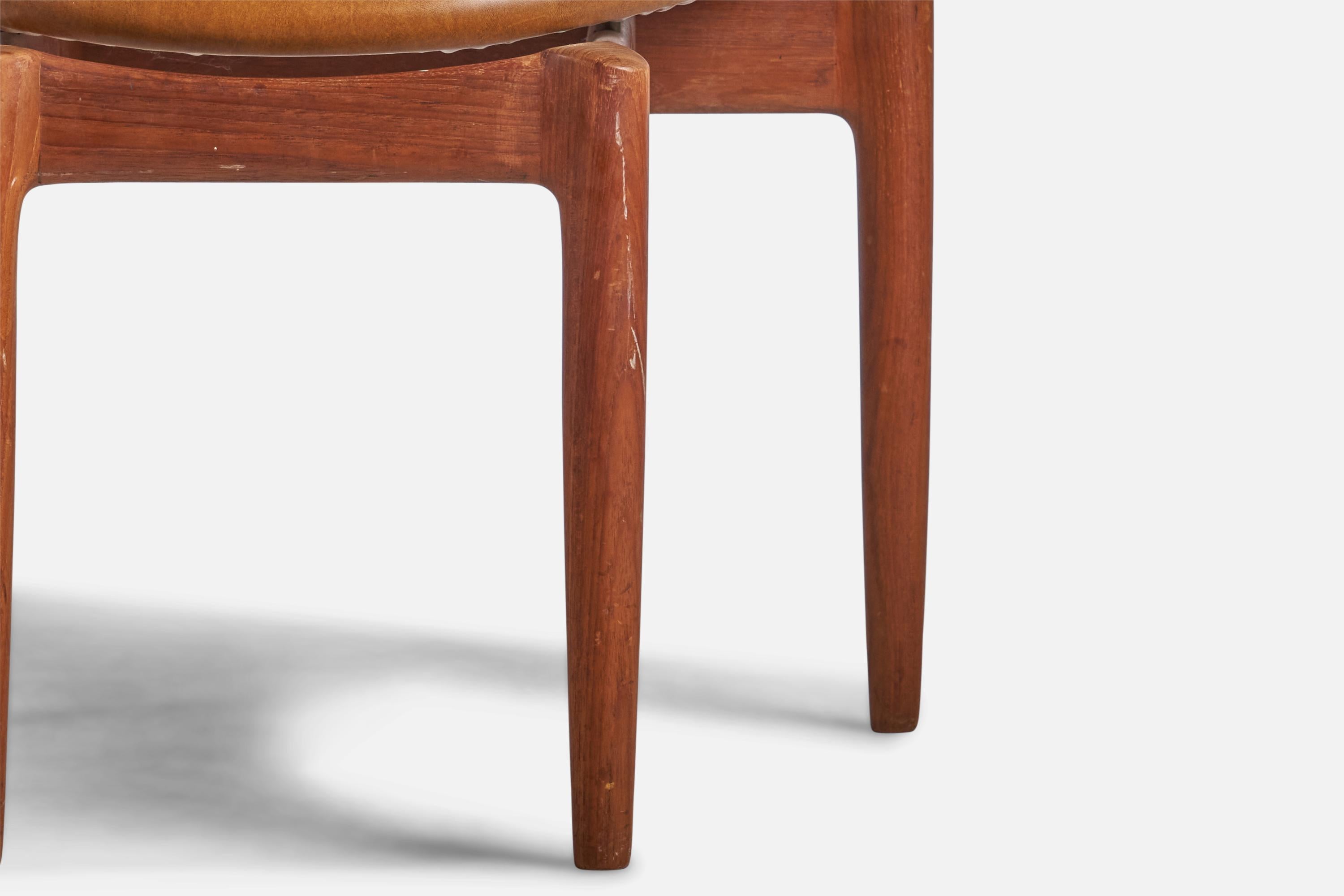Designer danois, pouf, teck, cuir, Danemark, années 1950 Bon état - En vente à High Point, NC