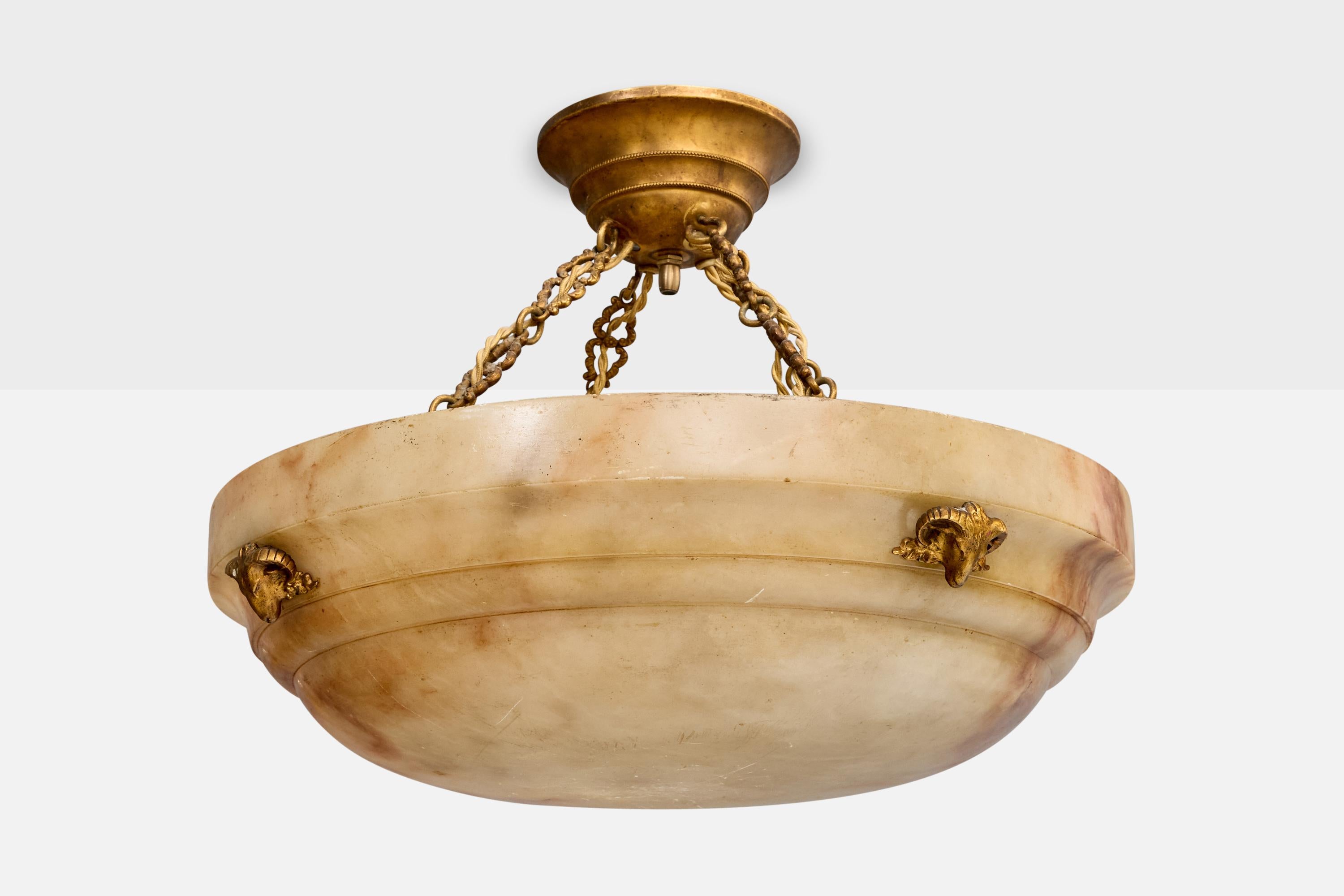 Lampe suspendue en albâtre et en laiton, probablement conçue et produite au Danemark, vers les années 1920.

Dimensions globales (pouces) : 14.0 