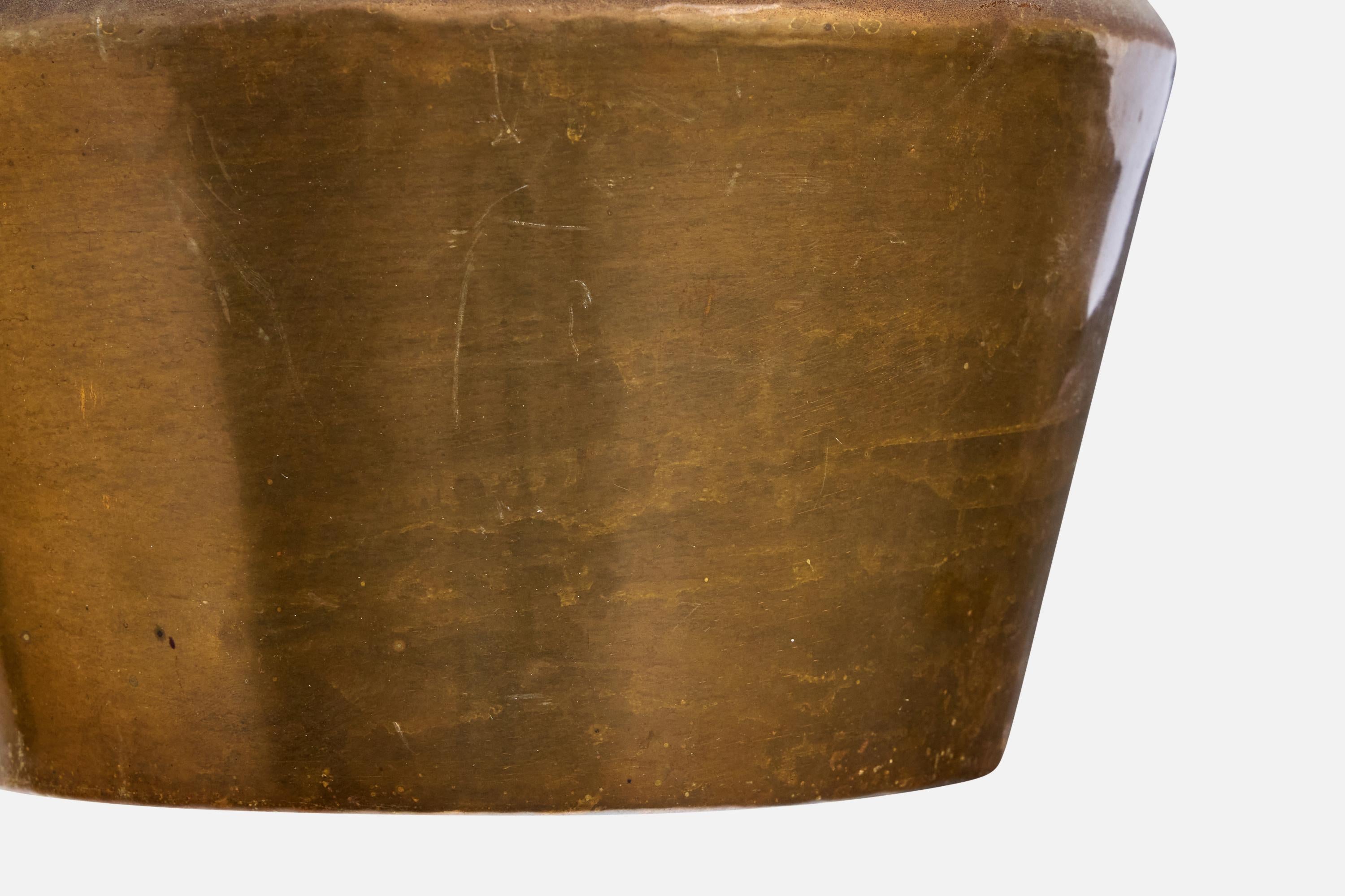 Metà XX secolo Designer danese, lampada a sospensione, ottone, Danimarca, anni '50 in vendita