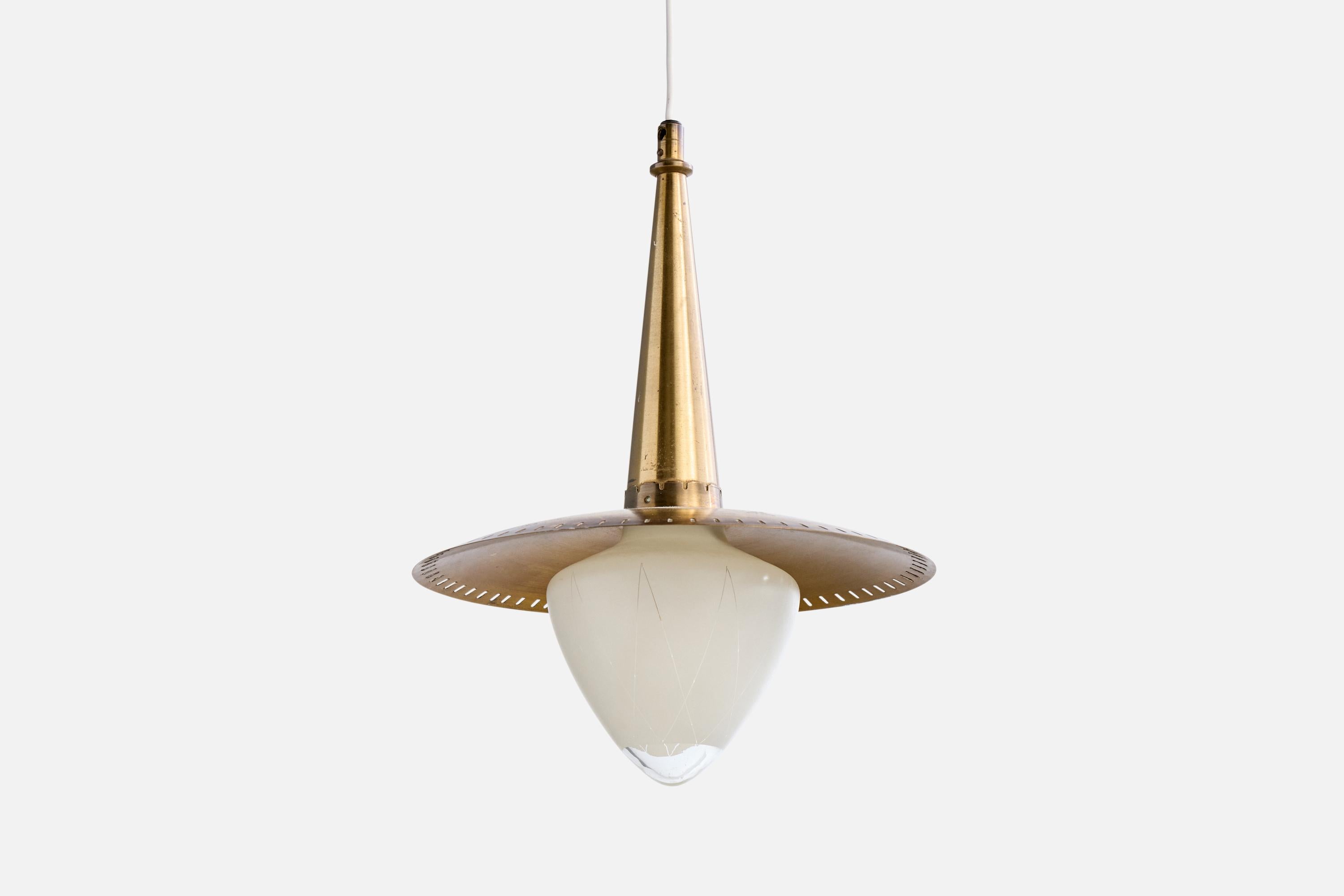 Design/One Light, laiton, verre, Danemark, années 1950 Bon état - En vente à High Point, NC