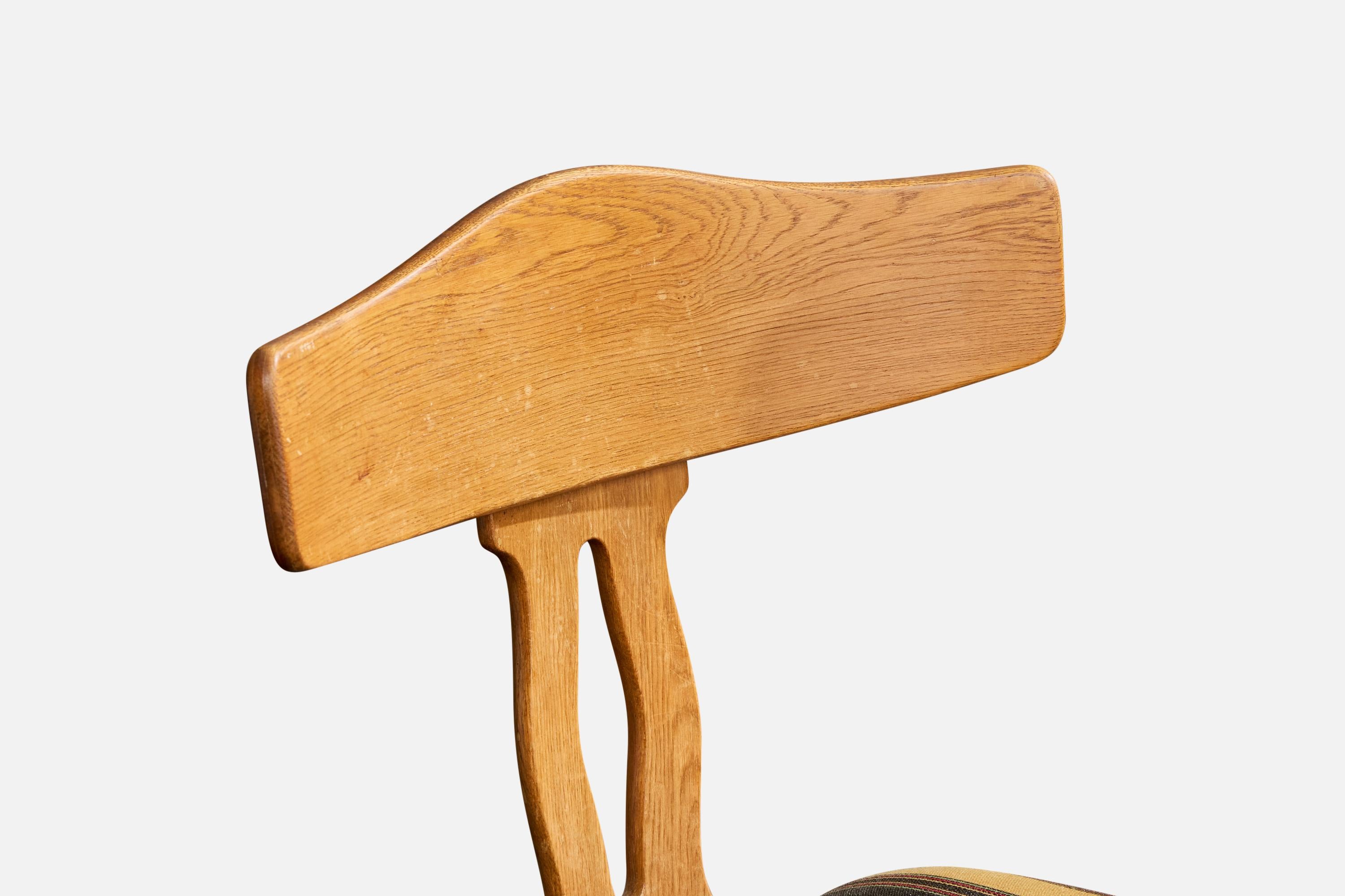 Danish Designer, Side Chair, Oak, Fabric, Denmark, 1950s (Stoff) im Angebot