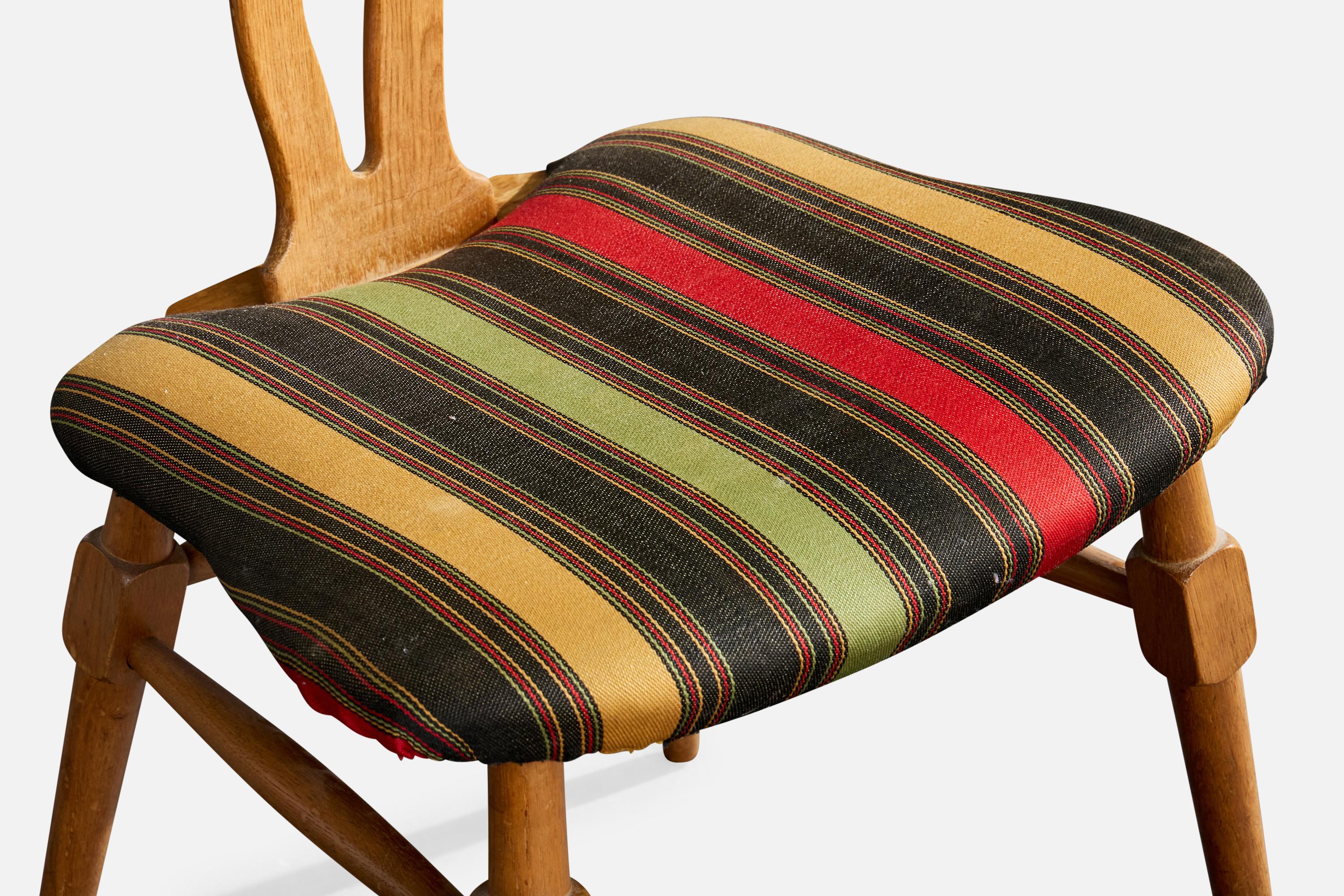 Danish Designer, Side Chair, Oak, Fabric, Denmark, 1950s im Angebot 1