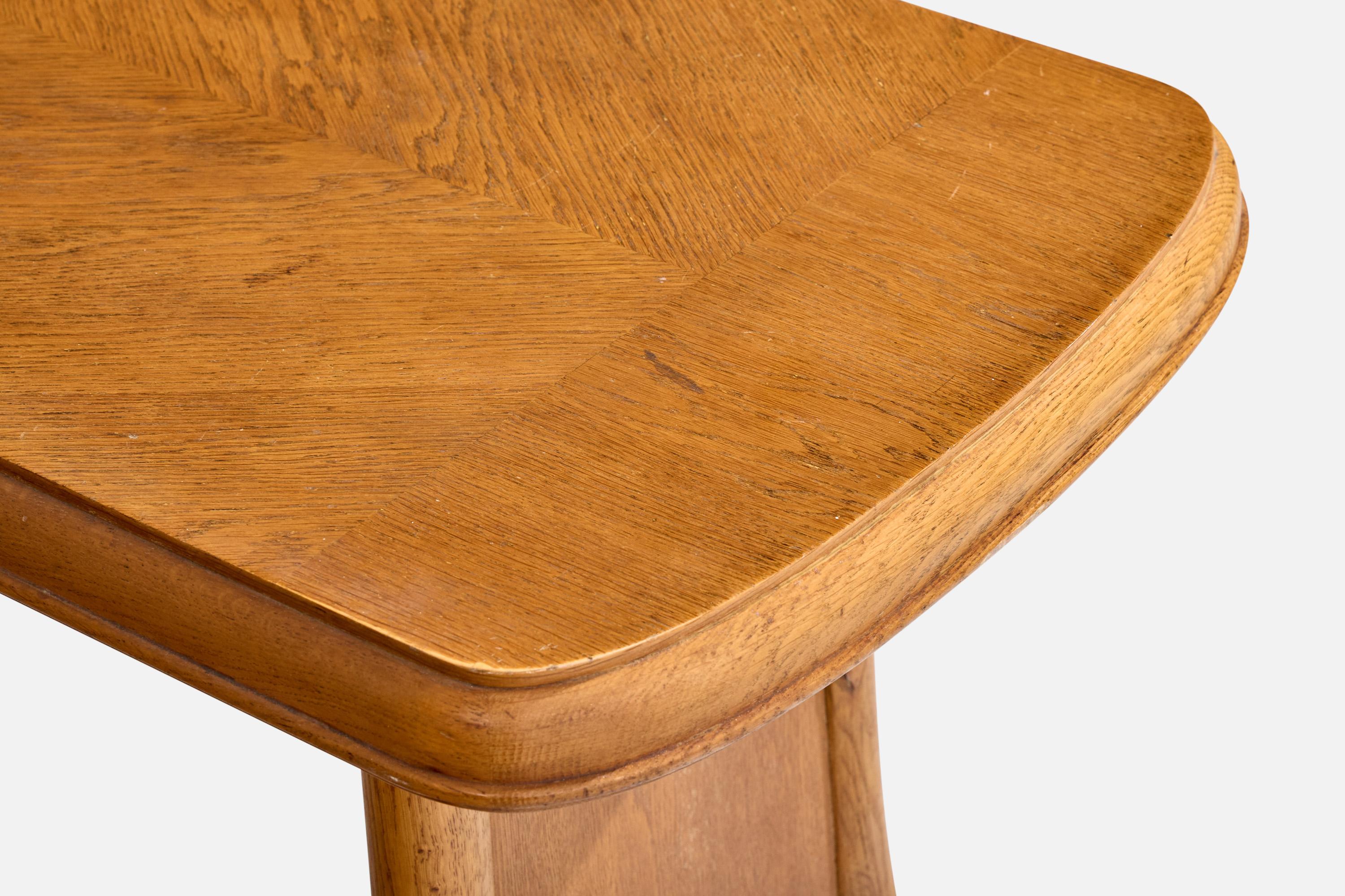 Dänischer Designer, Beistelltisch, Eiche, Dänemark, 1940er Jahre im Angebot 2