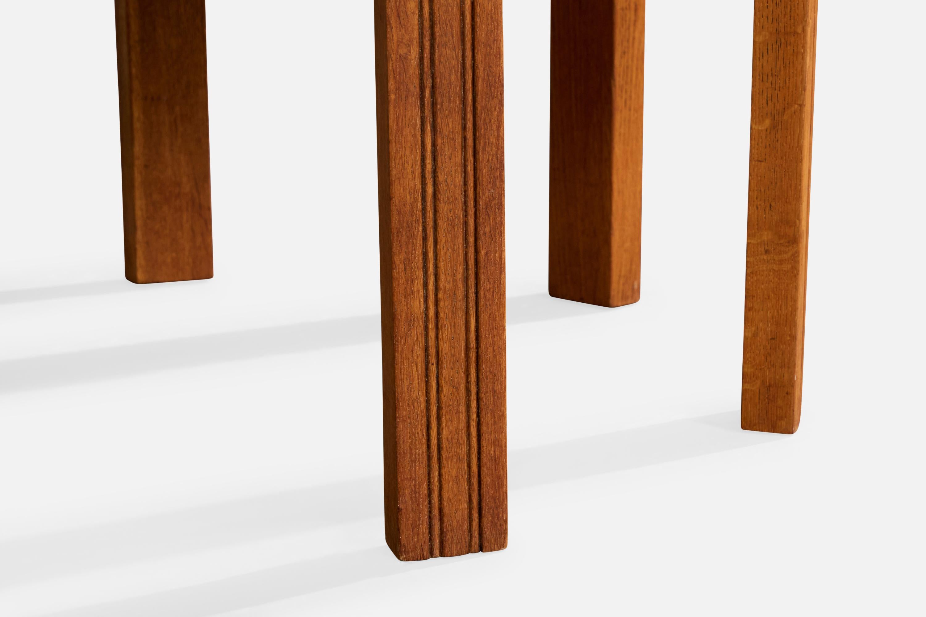 Danish Designer, Side Table, Oak, Denmark, 1940s en vente 2