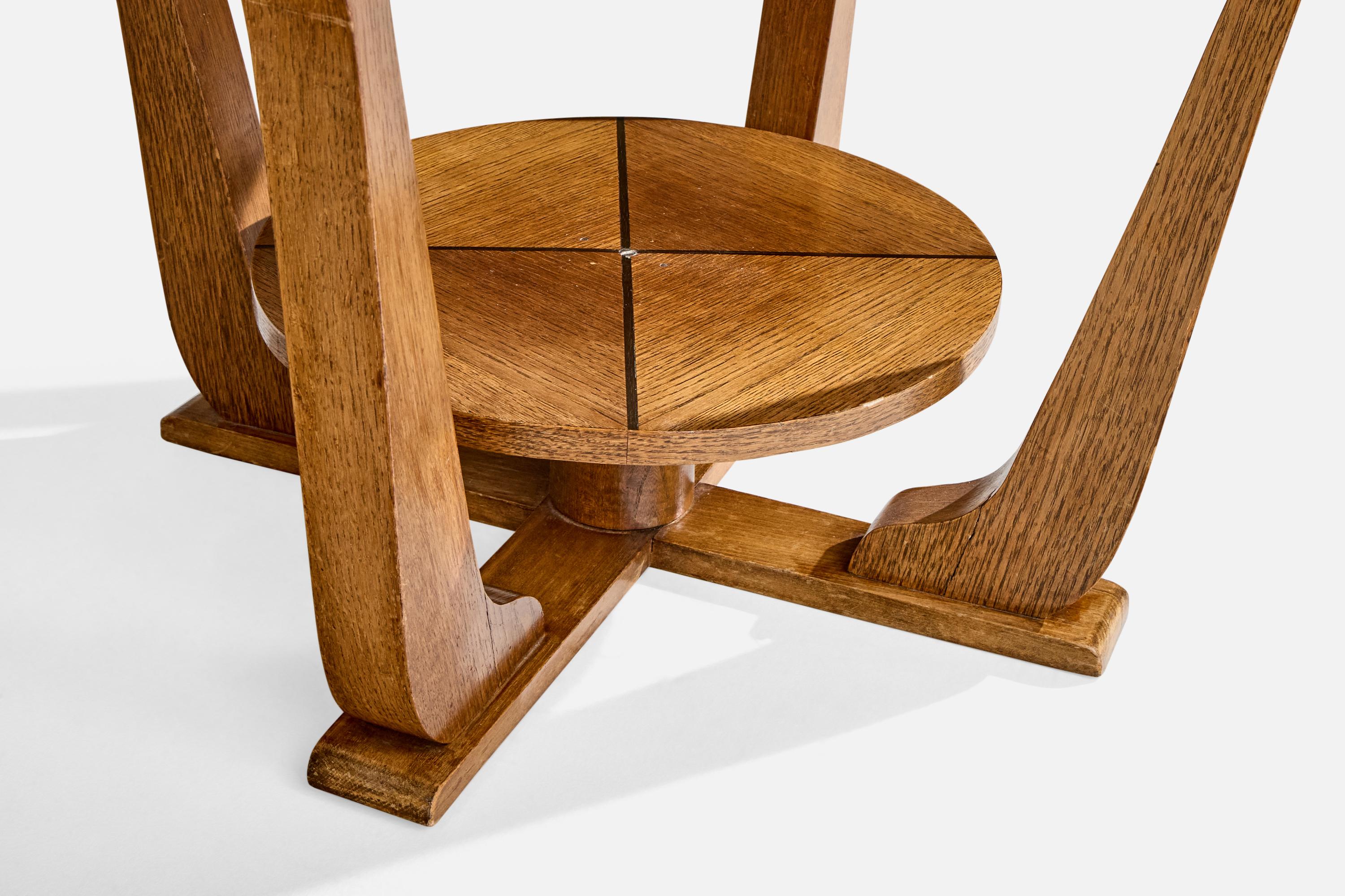 Dänischer Designer, Beistelltisch, Eiche, Dänemark, 1940er Jahre im Angebot 3
