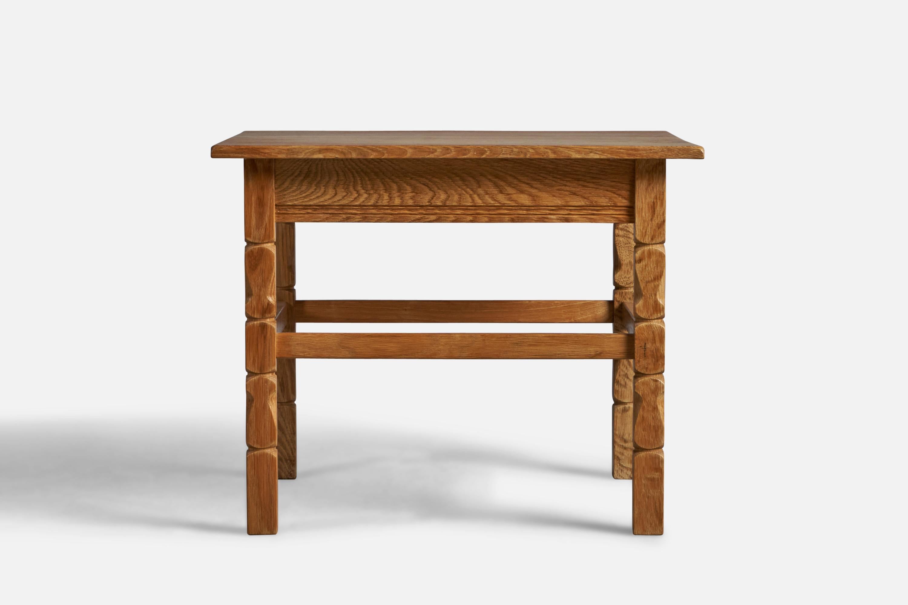 Mid-Century Modern Danish Designer, Side Table, Oak, Denmark, 1960s For Sale