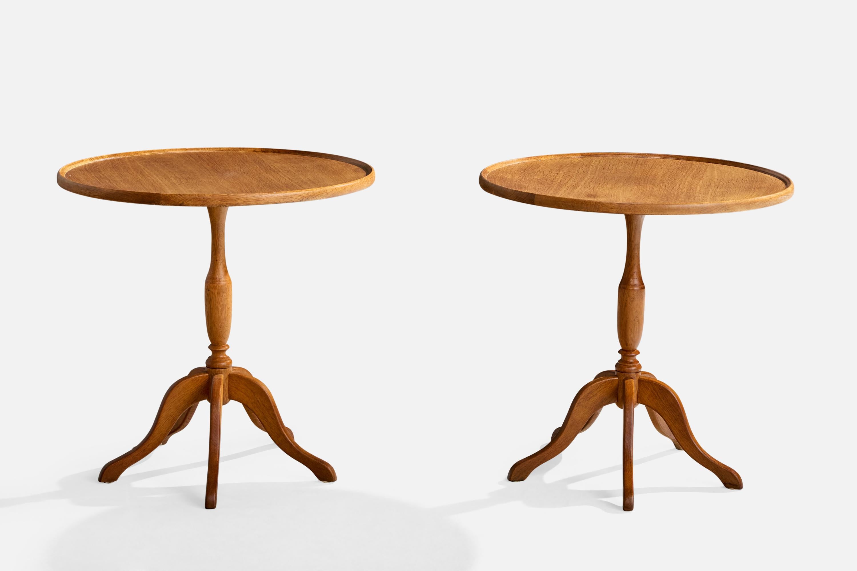 Danish Designer, Side Tables, Oak, Denmark, 1940s In Good Condition For Sale In High Point, NC