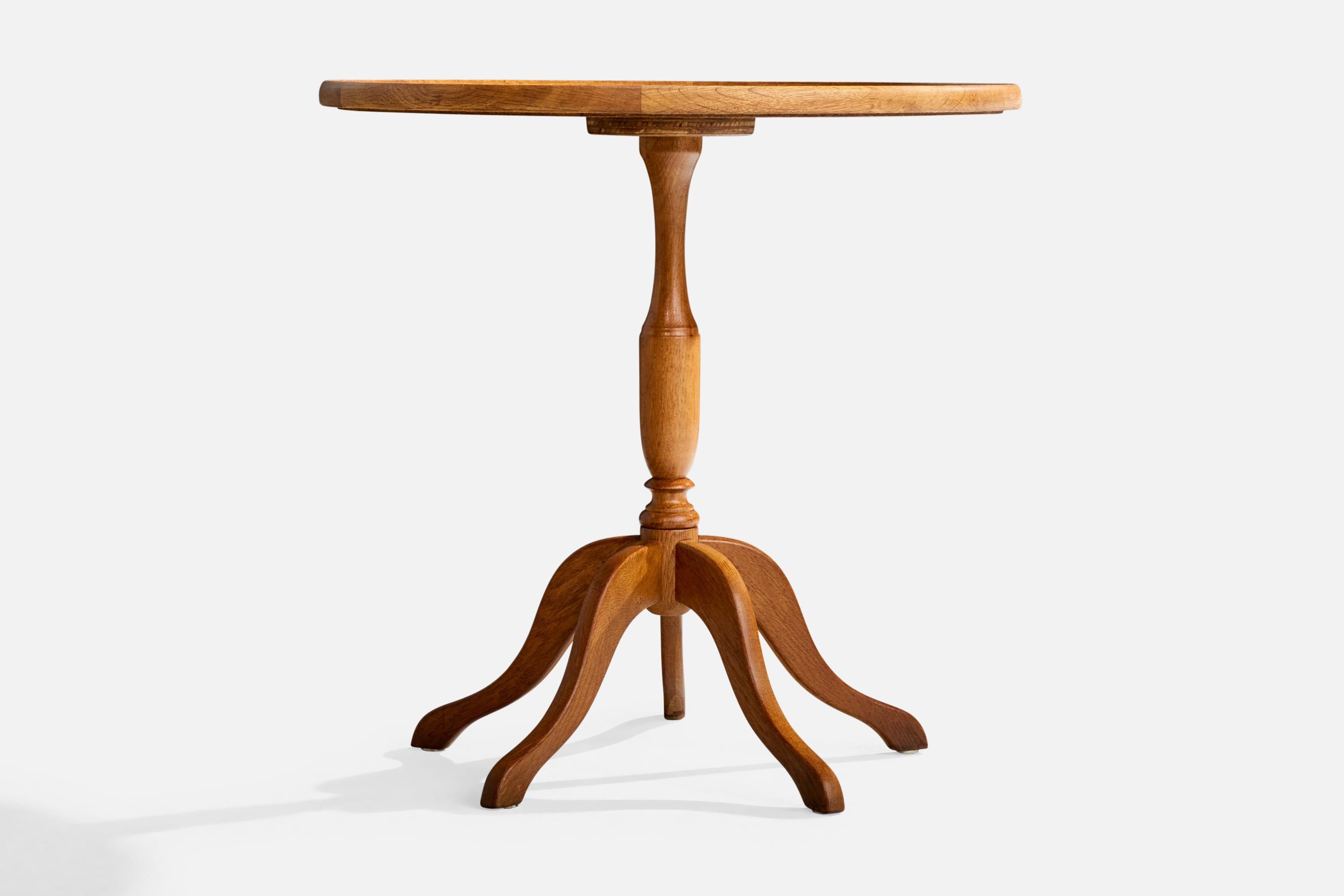 Wood Danish Designer, Side Tables, Oak, Denmark, 1940s For Sale