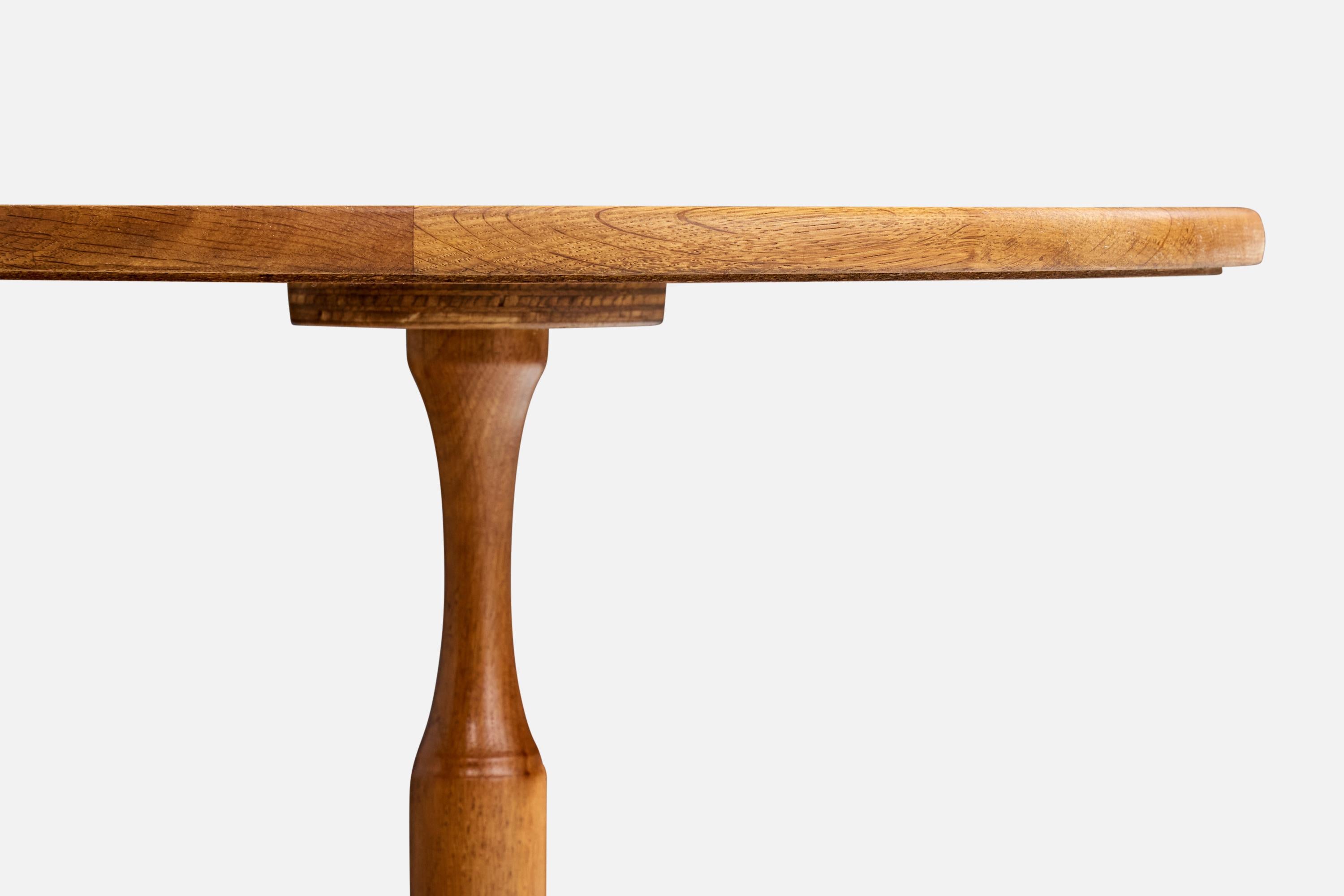 Danish Designer, Side Tables, Oak, Denmark, 1940s For Sale 1