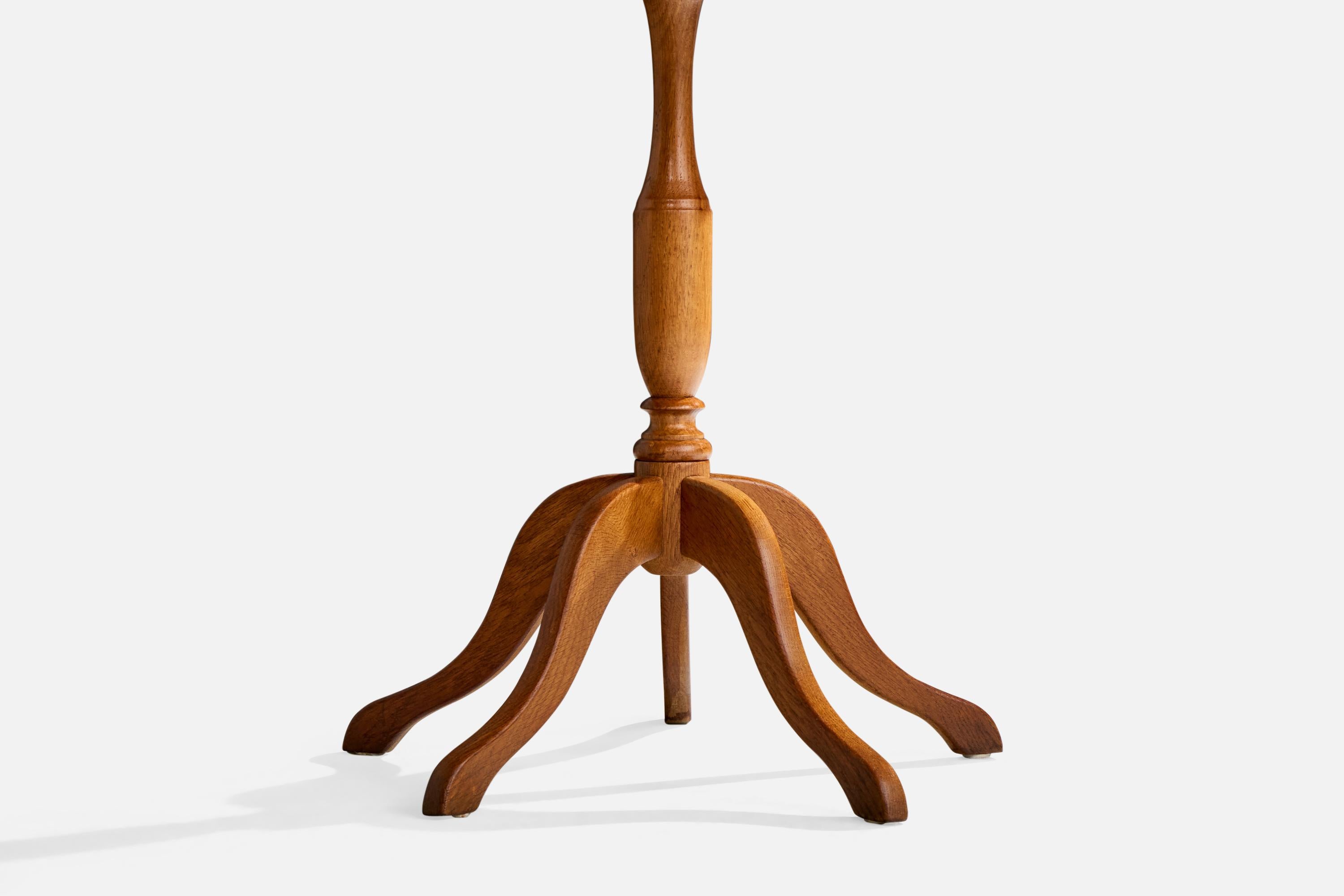 Danish Designer, Side Tables, Oak, Denmark, 1940s For Sale 3