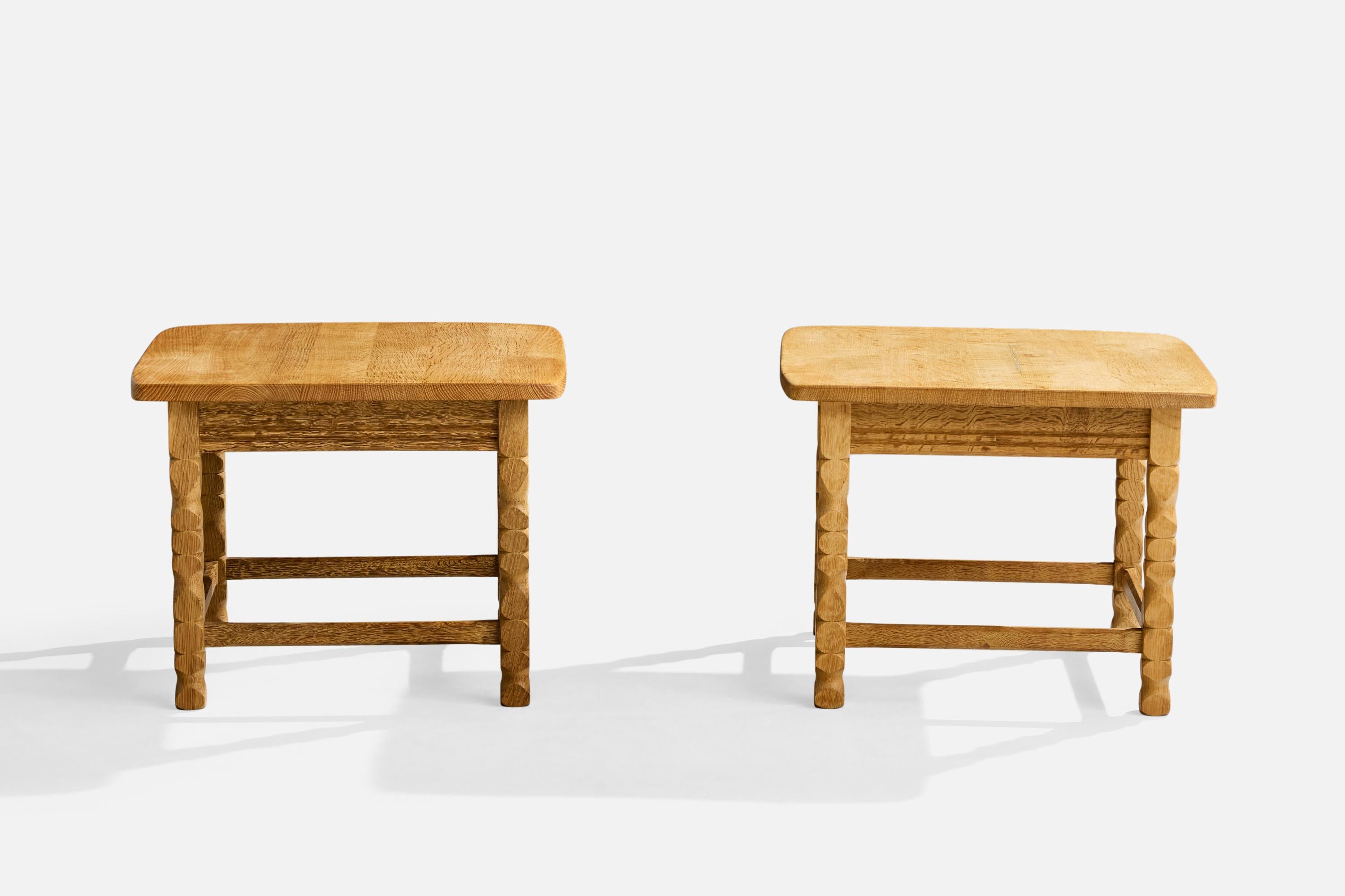 Mid-Century Modern Designer danois, tables d'appoint, Oak, Danemark, années 1960 en vente