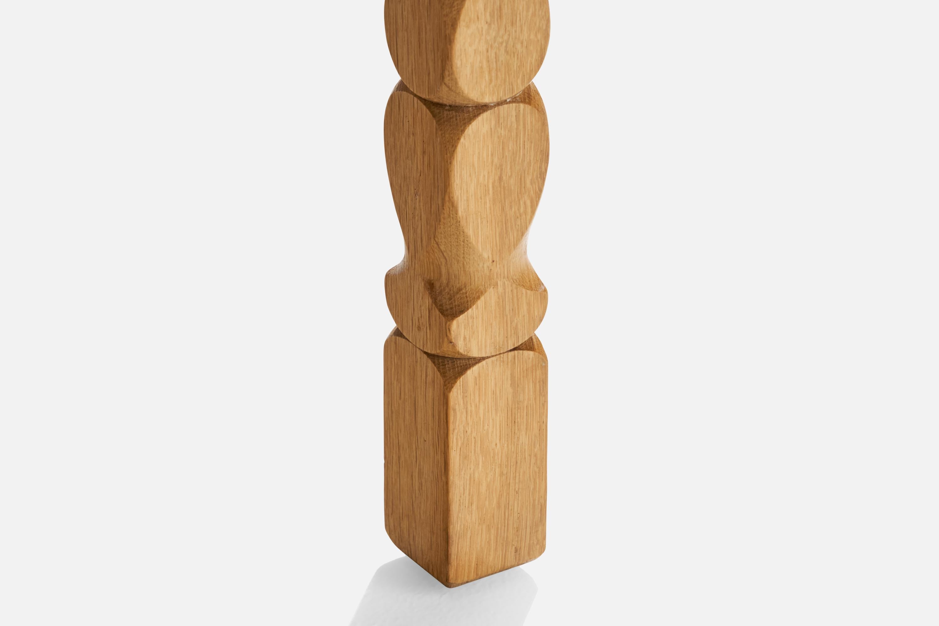 Dänische Designerin, Beistelltische, Eiche, Dänemark, 1960er Jahre (Eichenholz) im Angebot