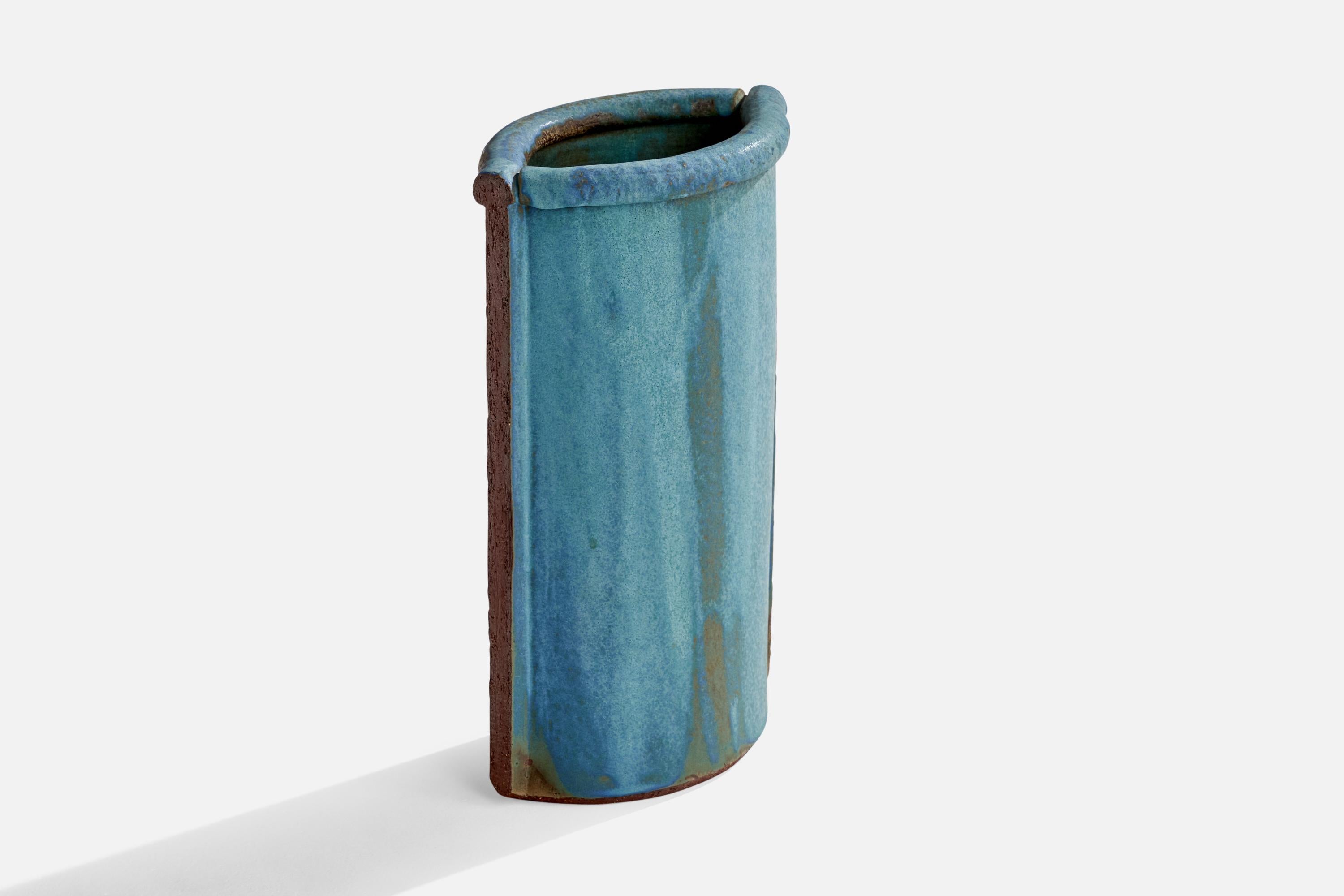 Late 20th Century Danish Designer, Sizeable Vase, Ceramic, Denmark, c. 1970s For Sale