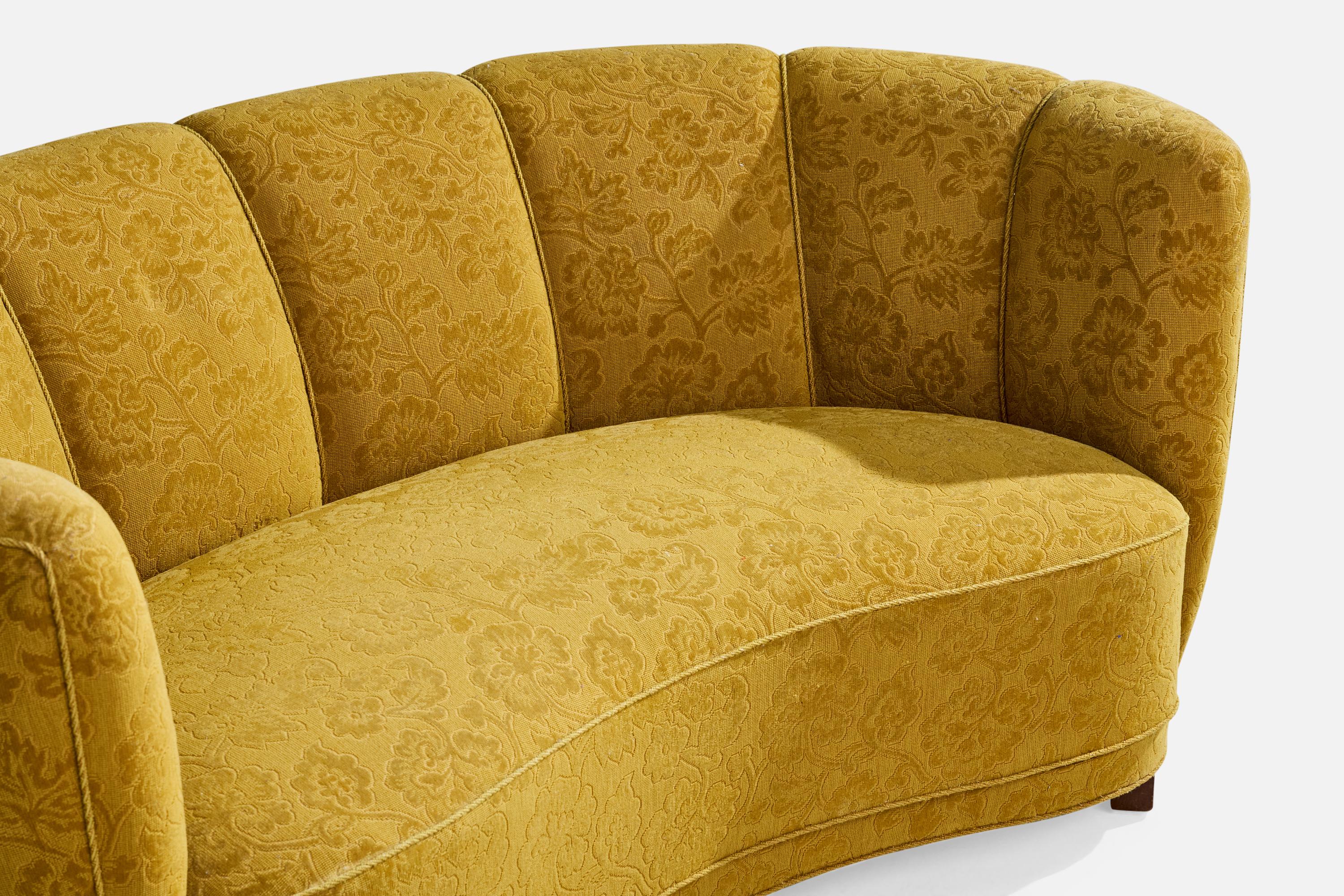 Danish Designer, Sofa, Fabric, Wood, Denmark, 1940s For Sale 2