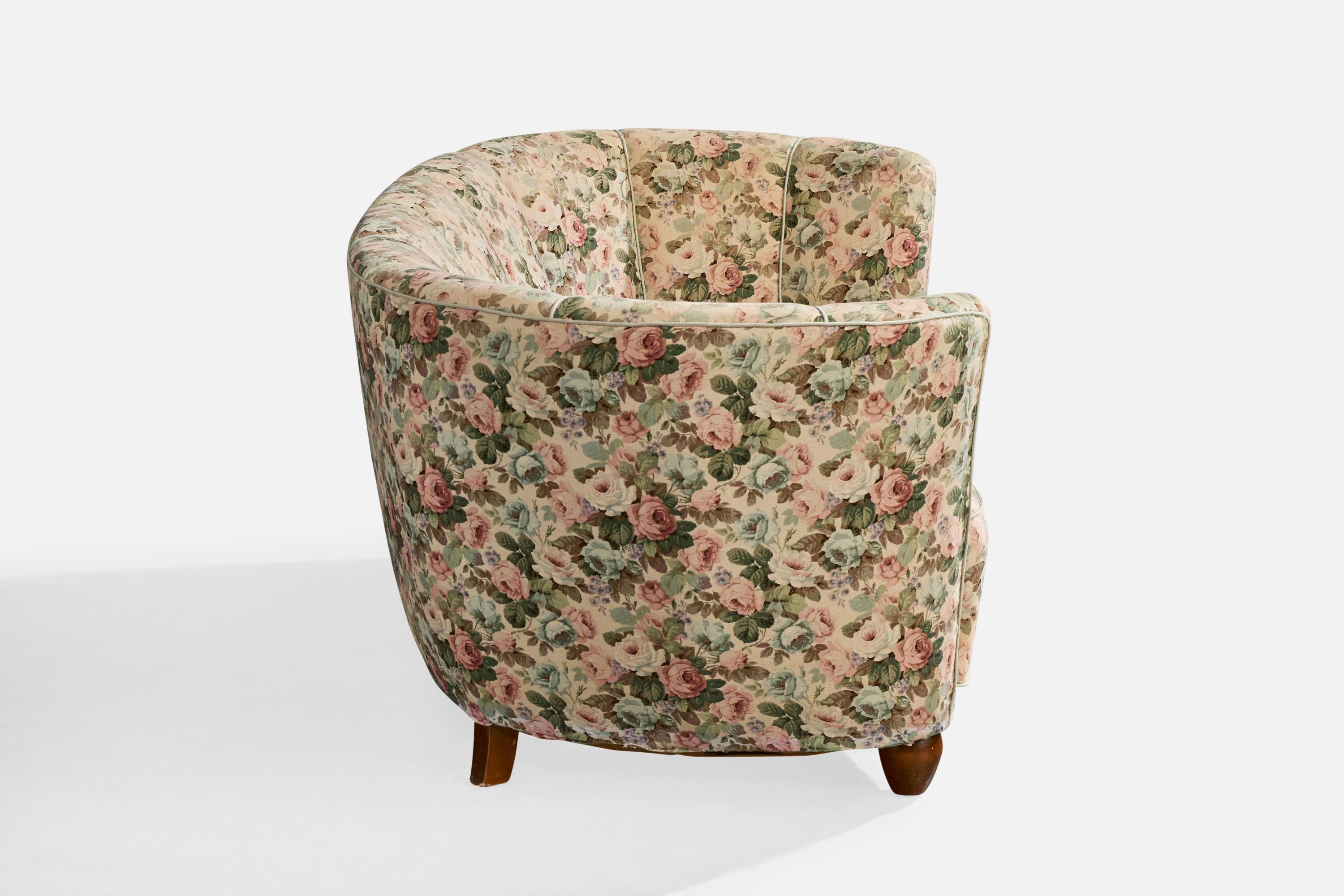 Milieu du XXe siècle Danish Designer, Sofa, Wood, Fabric, Denmark, 1940s en vente