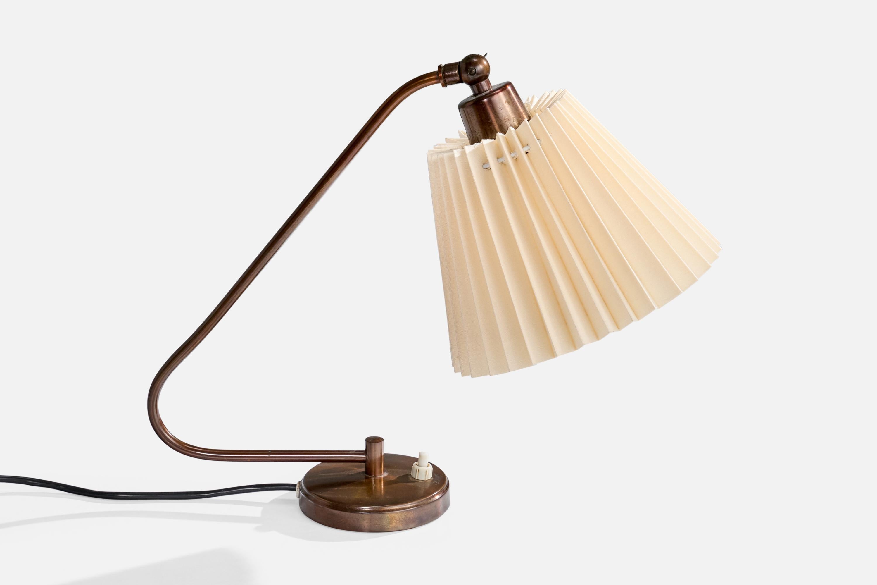 Mid-Century Modern Danish Designer, Table Lamp, Brass, Paper, Denmark, 1950s For Sale