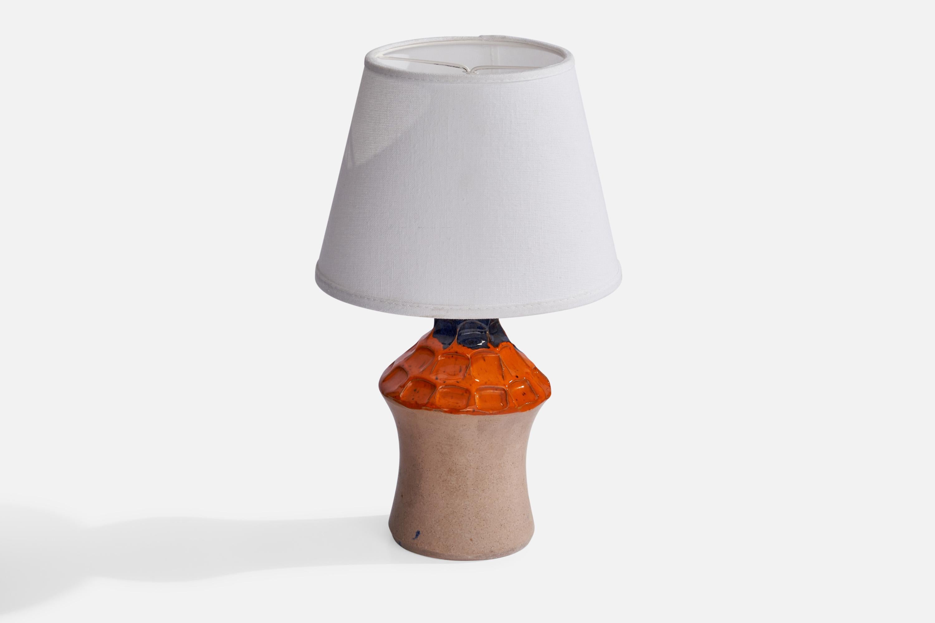 Swedish Danish Designer, Table Lamp, Ceramic, Sweden, 1960s For Sale