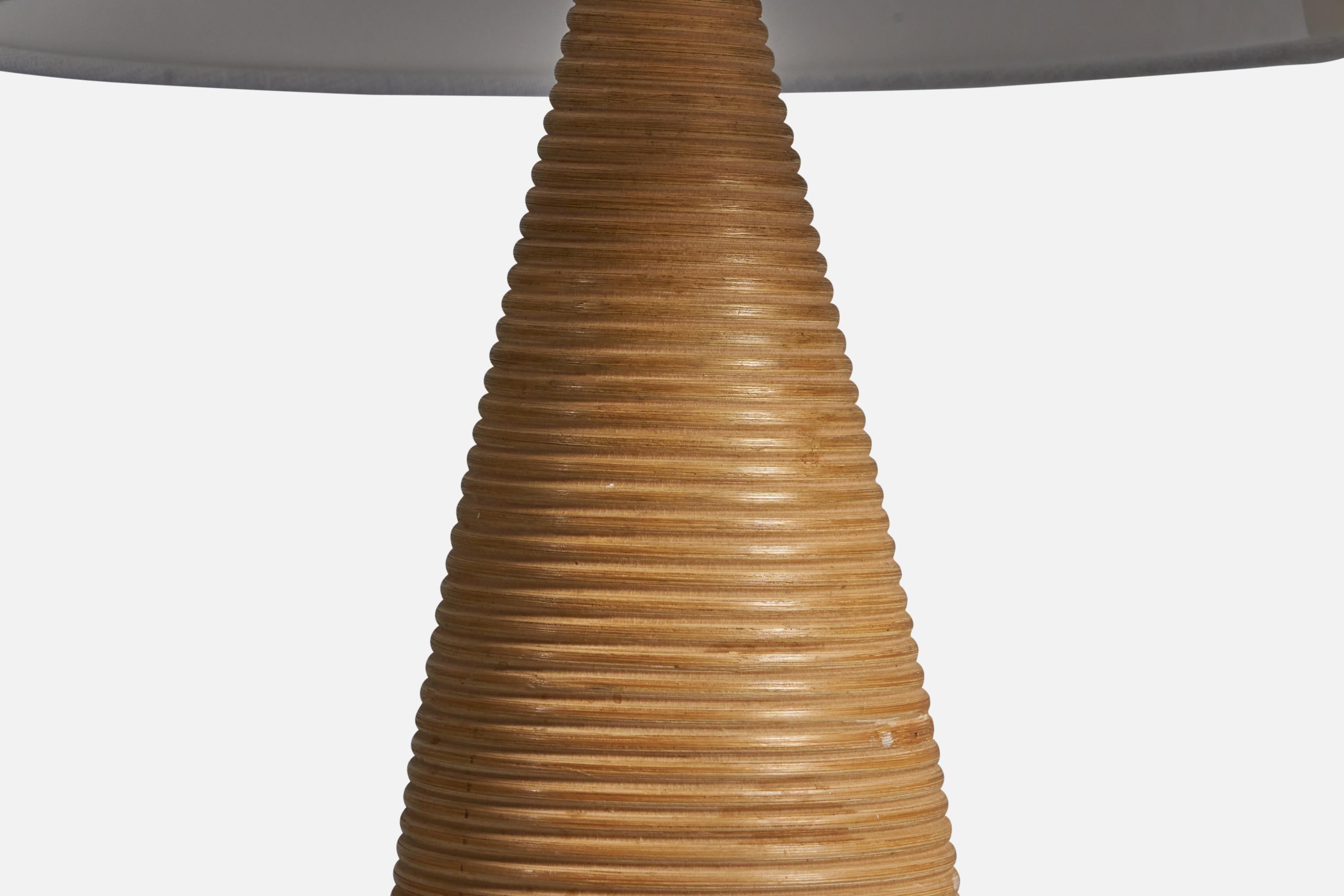 Danish Designer, Table Lamp, Rattan, Teak, Denmark, 1950s In Good Condition For Sale In High Point, NC