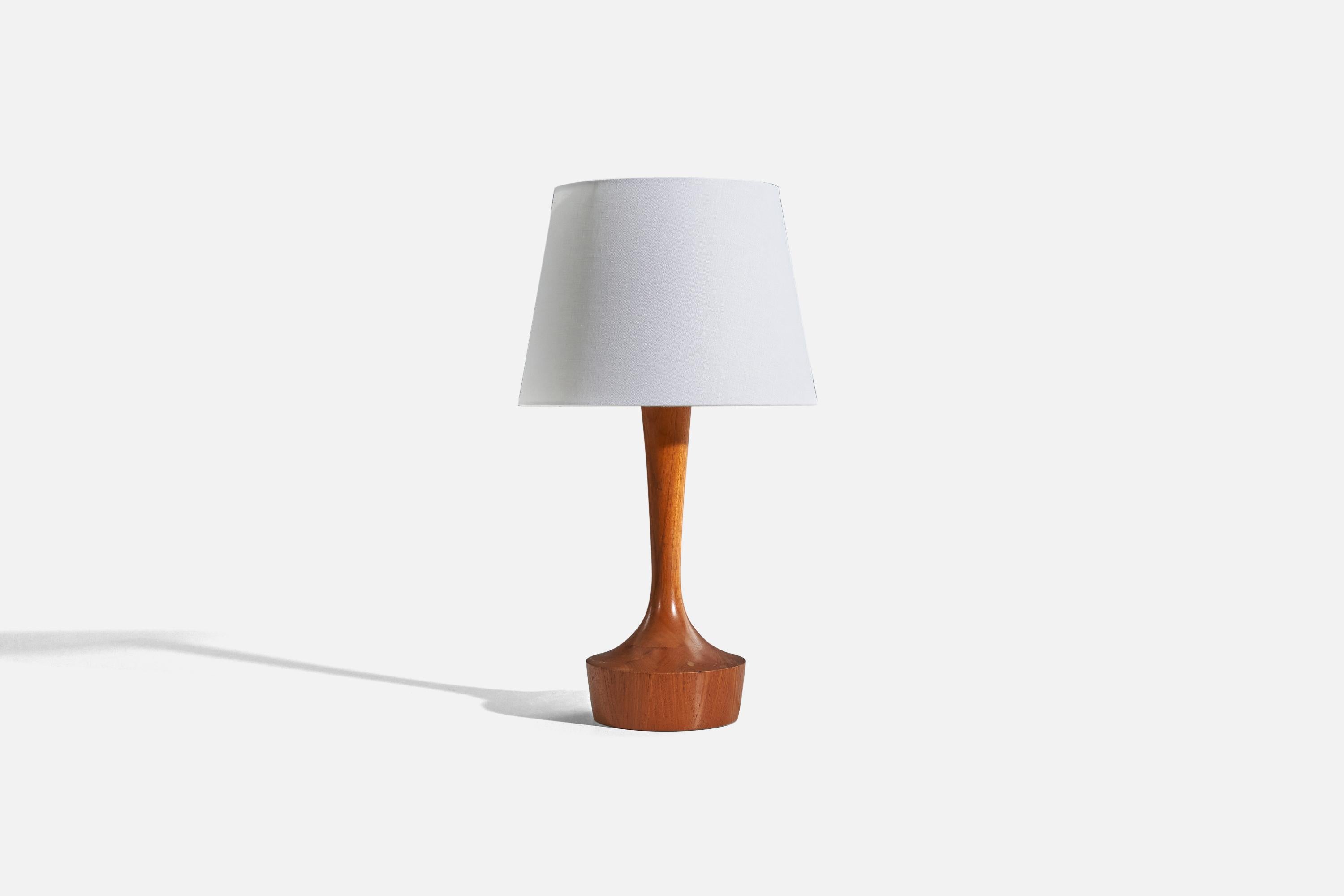 Mid-Century Modern Danish Designer, Table Lamp, Solid Teak, Denmark, 1950s For Sale