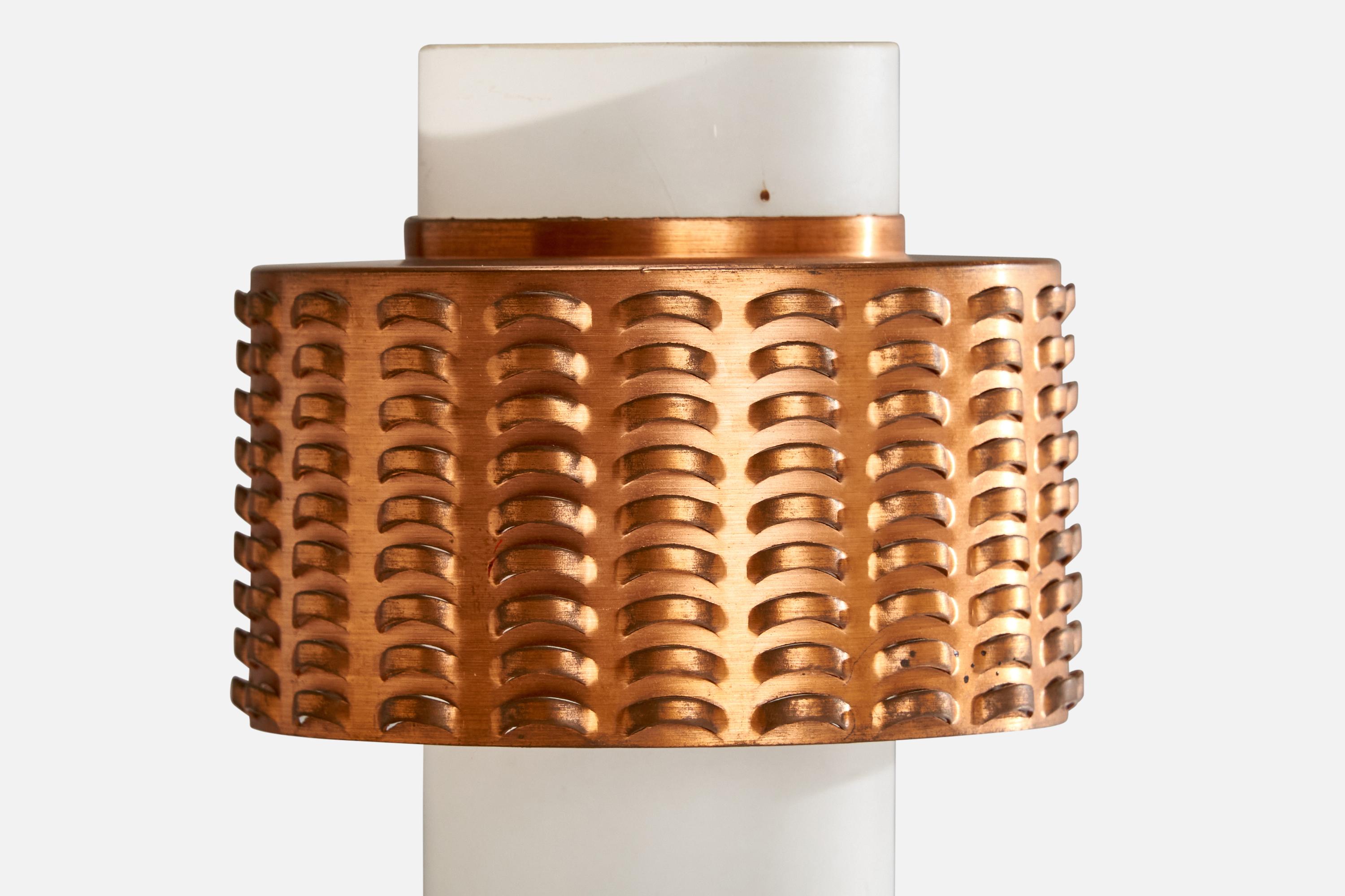Designer danois, lampe de table, teck, cuivre, verre, Danemark, années 1950 Bon état - En vente à High Point, NC