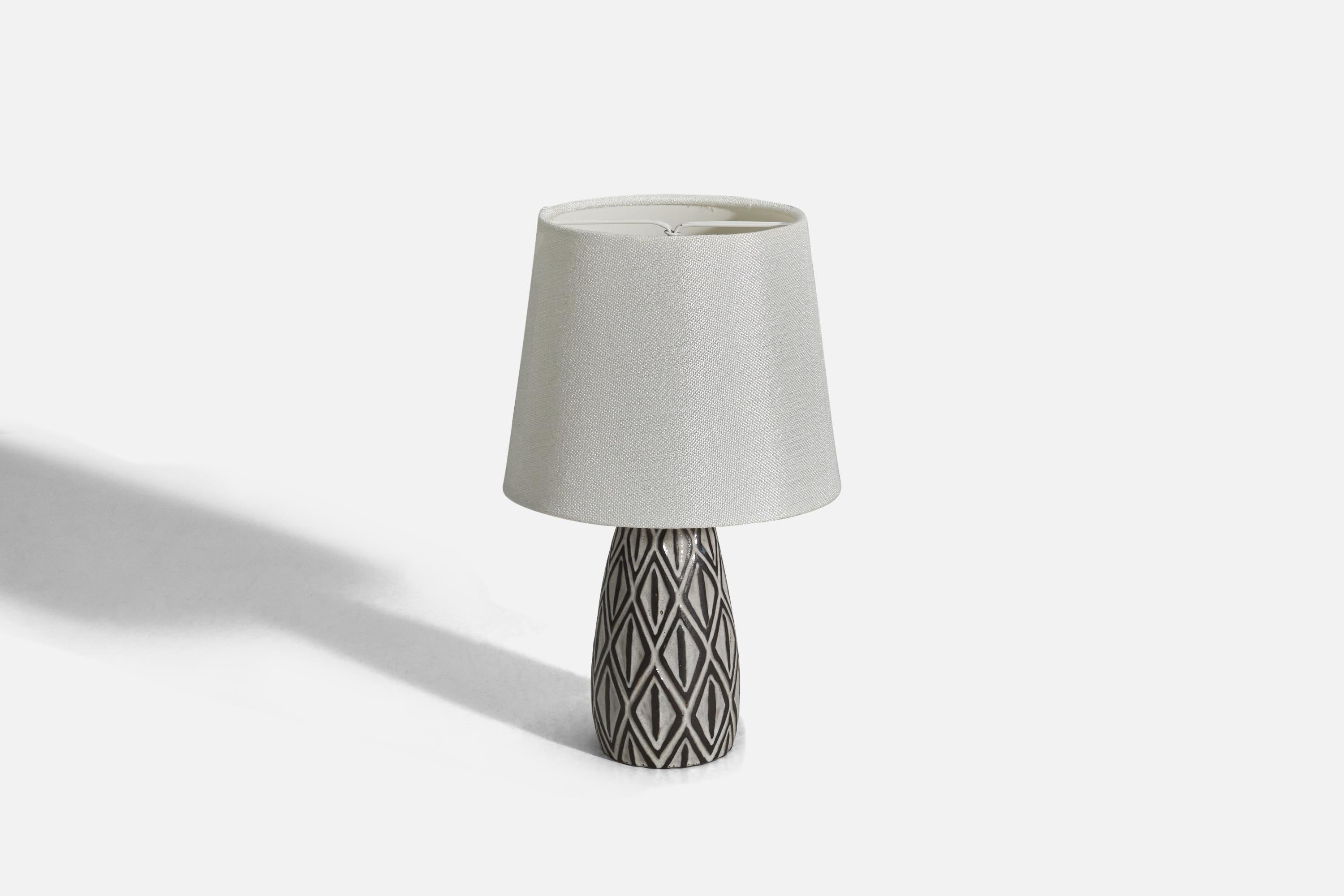 Scandinavian Modern Danish Designer, Table Lamp, White and Brown Glazed Stoneware, Denmark, 1960s For Sale