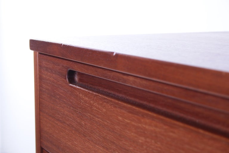 Danish Designer Teak Wooden 3 Drawer Cabinet by Nils Jonsson, 1960s 6