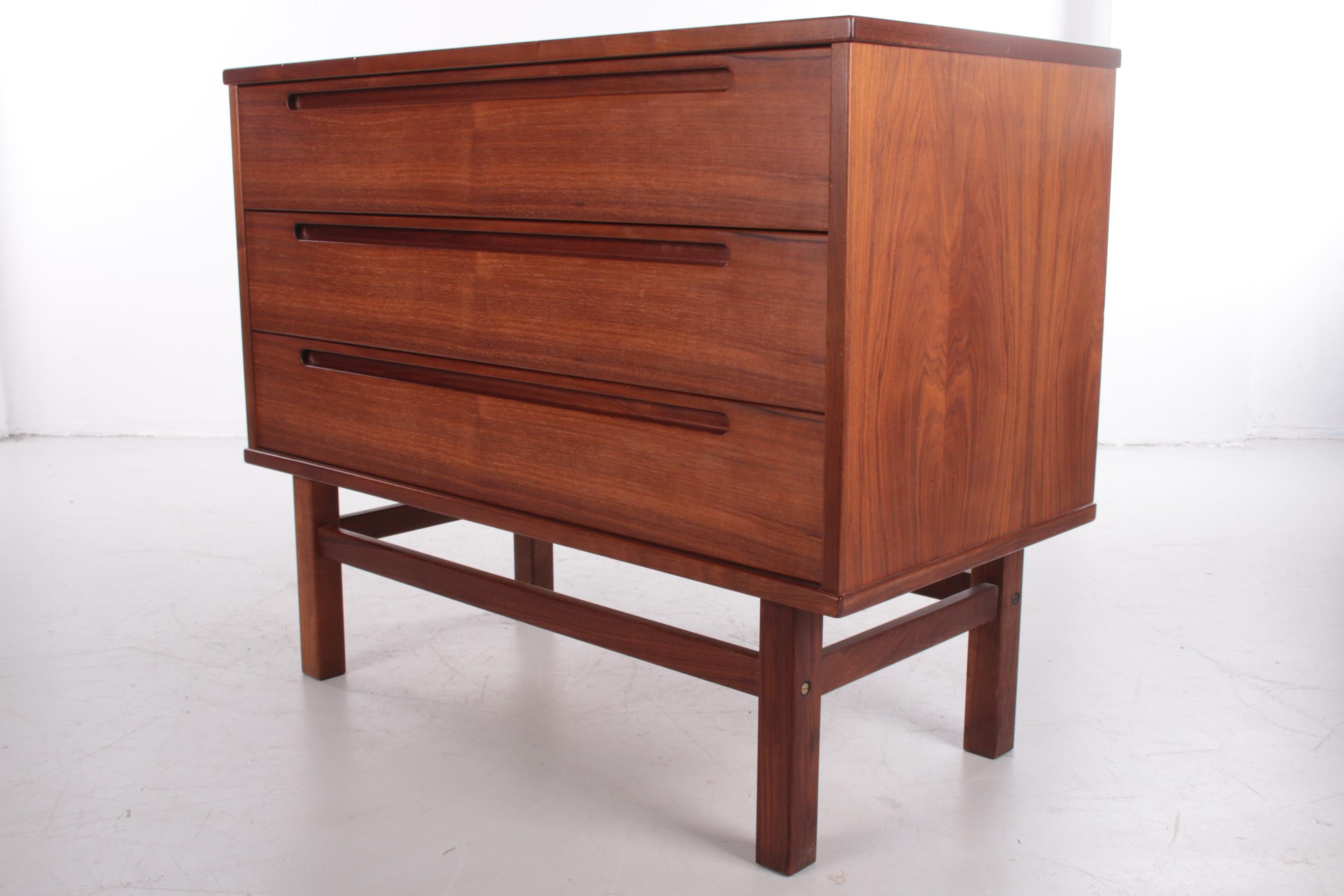 Danish Designer Teak Wooden 3 Drawer Cabinet by Nils Jonsson, 1960s 1
