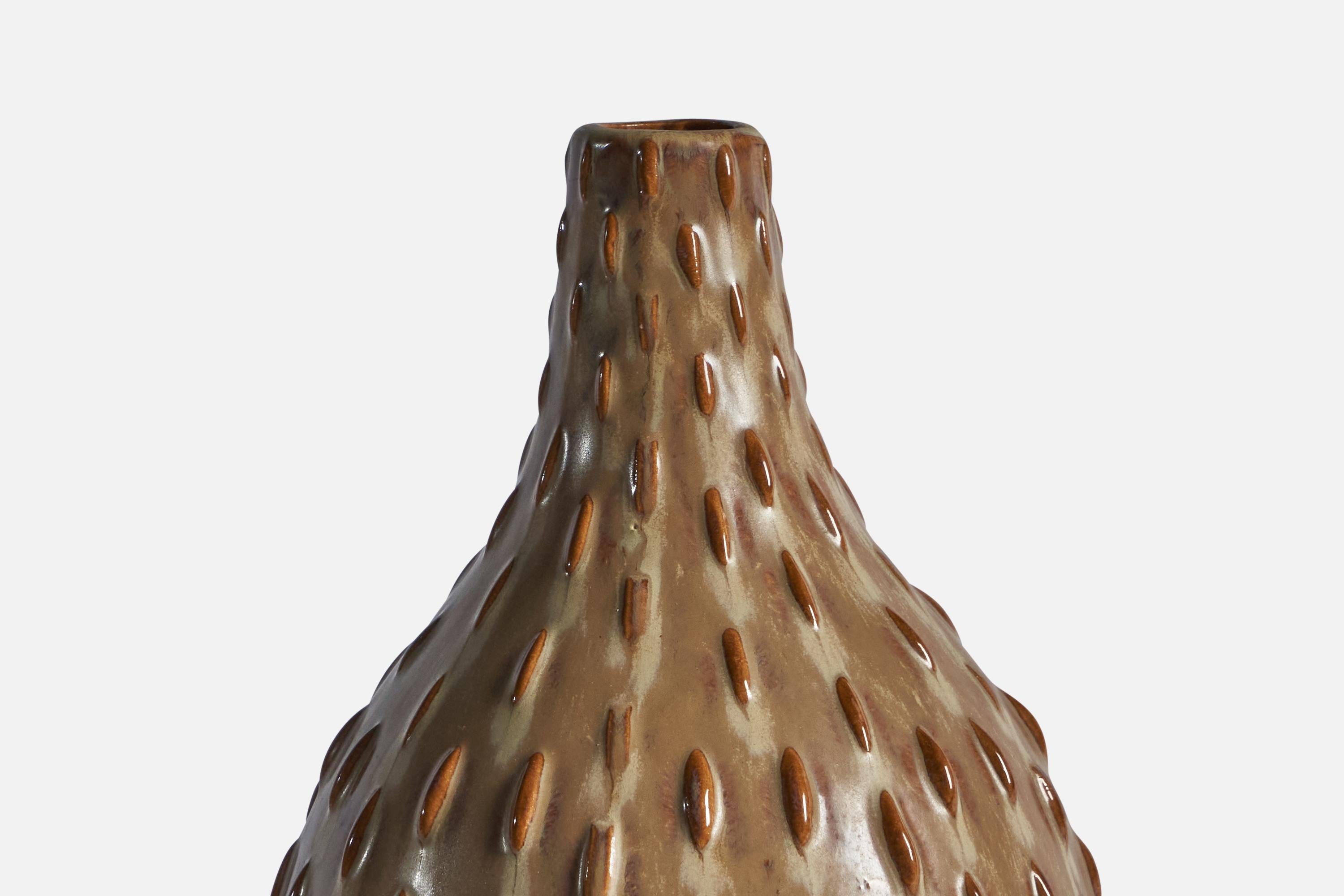 Danish Designer, Vase, Ceramic, Denmark, 1970s In Good Condition For Sale In High Point, NC