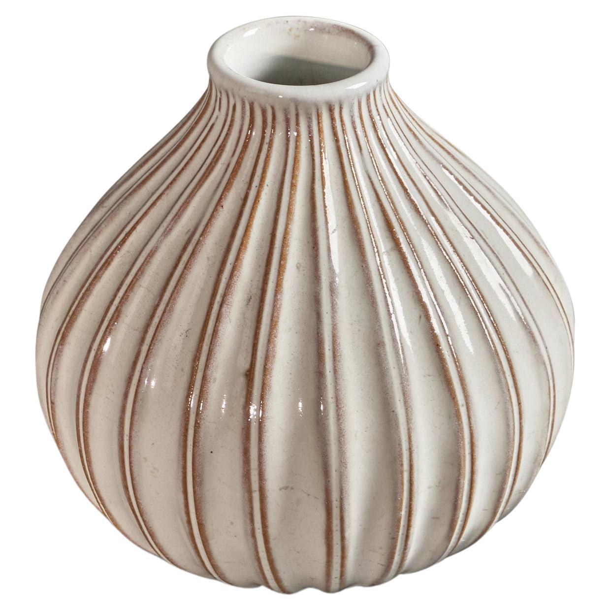 Danish Designer, Vase, Earthenware, Denmark, 1940s For Sale