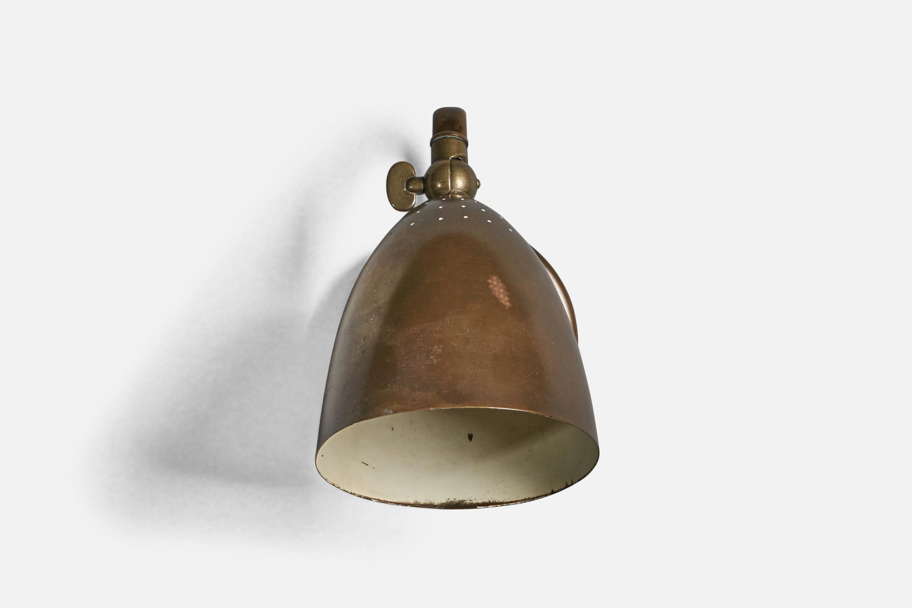 Danish Designer, Wall Light, Brass, Denmark, 1940s In Good Condition For Sale In High Point, NC